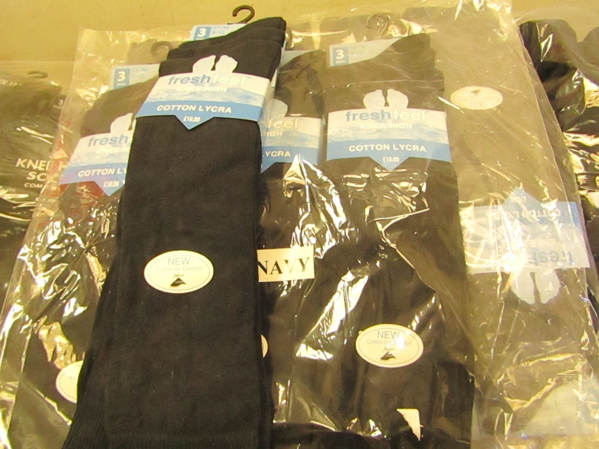 12 X Pairs of Girls Knee High Socks Navy Size 9 to 12 New & Packaged