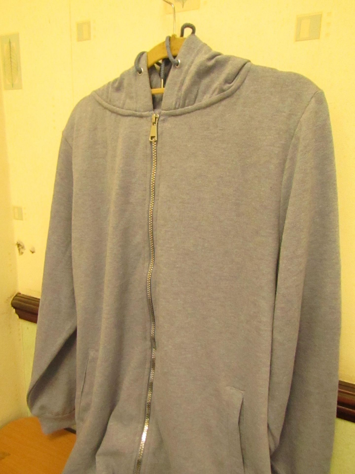 Basic Long Zip Hoody Ladies Size 20 to 22 Blue New Packaged