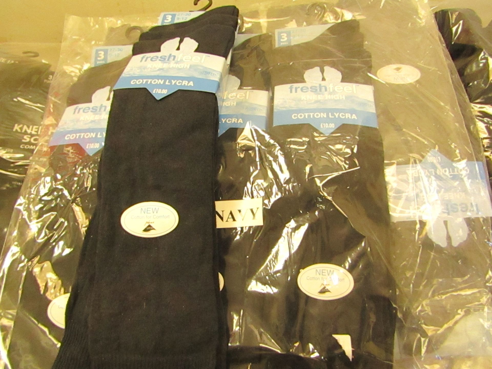 12 X Pairs of Girls Knee High Socks Navy Size 9 to 12 New & Packaged