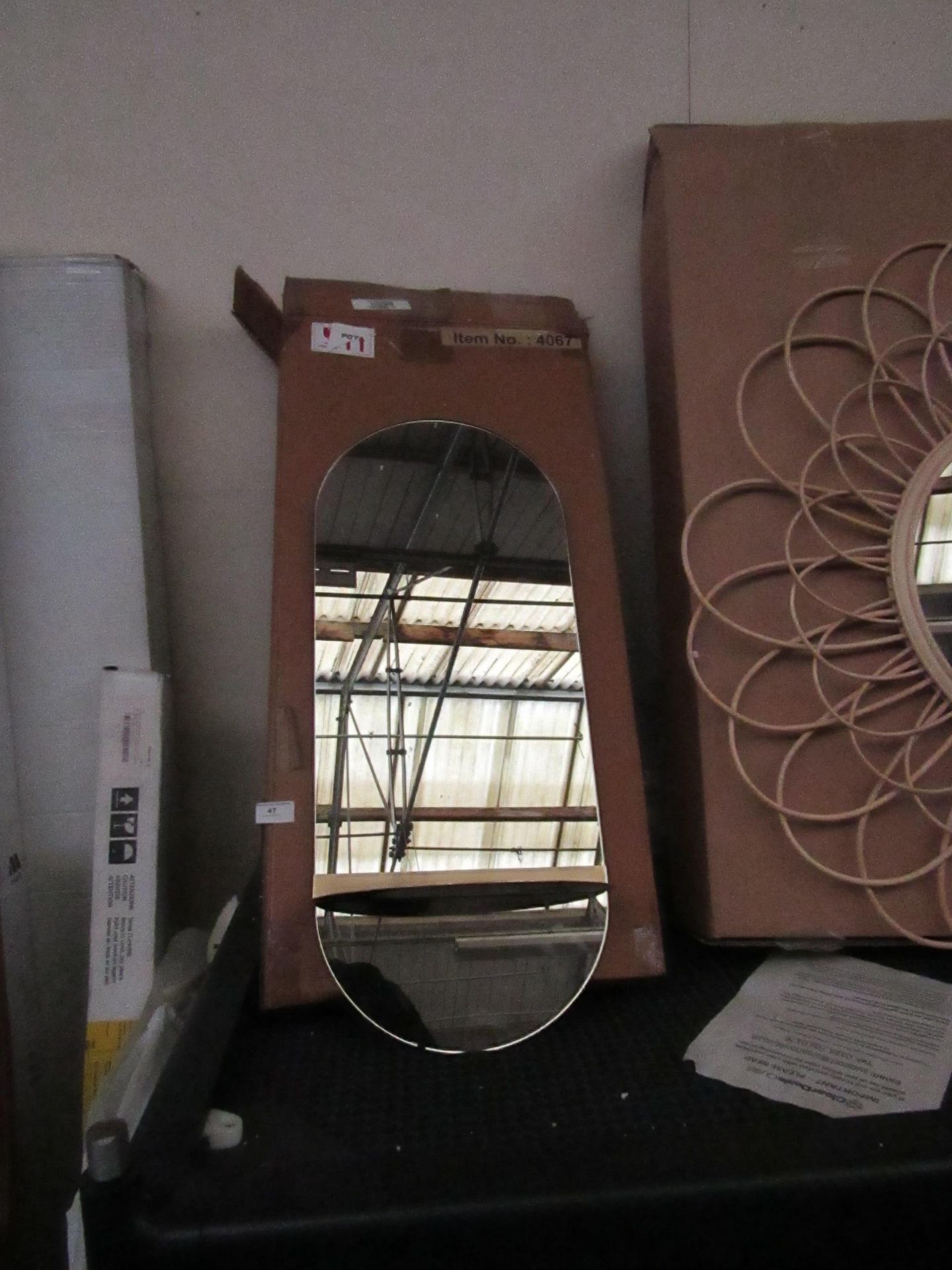 | 1x | COX & COX BRASS SHELF MIRROR OVAL | SMALL CHIP ON LEFT BOTTOM SIDE & BOXED | RRP £95 |