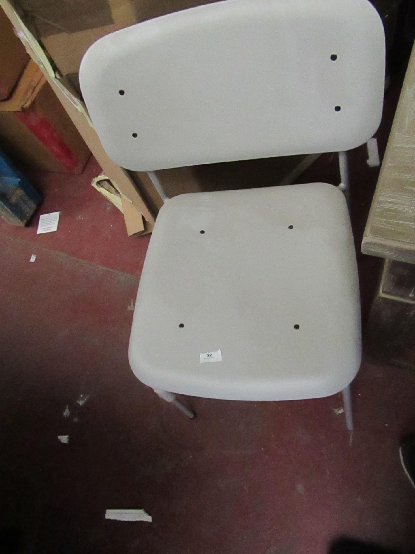 | 1x | MADE.COM SITTING CHAIR TABLE CHAIR LIGHT GREY | UNCHECKED & UNBOXED | RRP- |