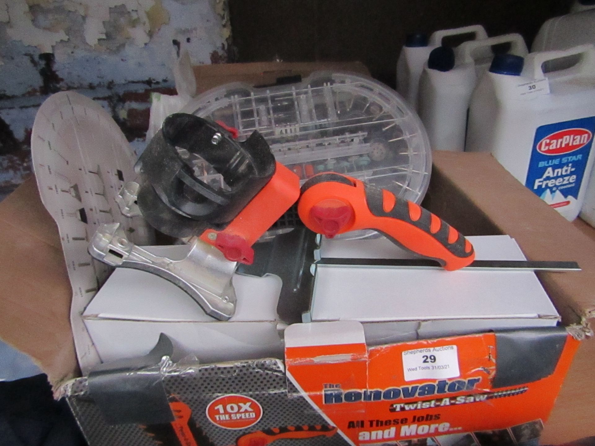 | 1X | THE RENOVATOR TWIST-A-SAW | UNCHECKED & BOXED | SKU- | RRP £79.00 | TOTAL RRP £79.00 |