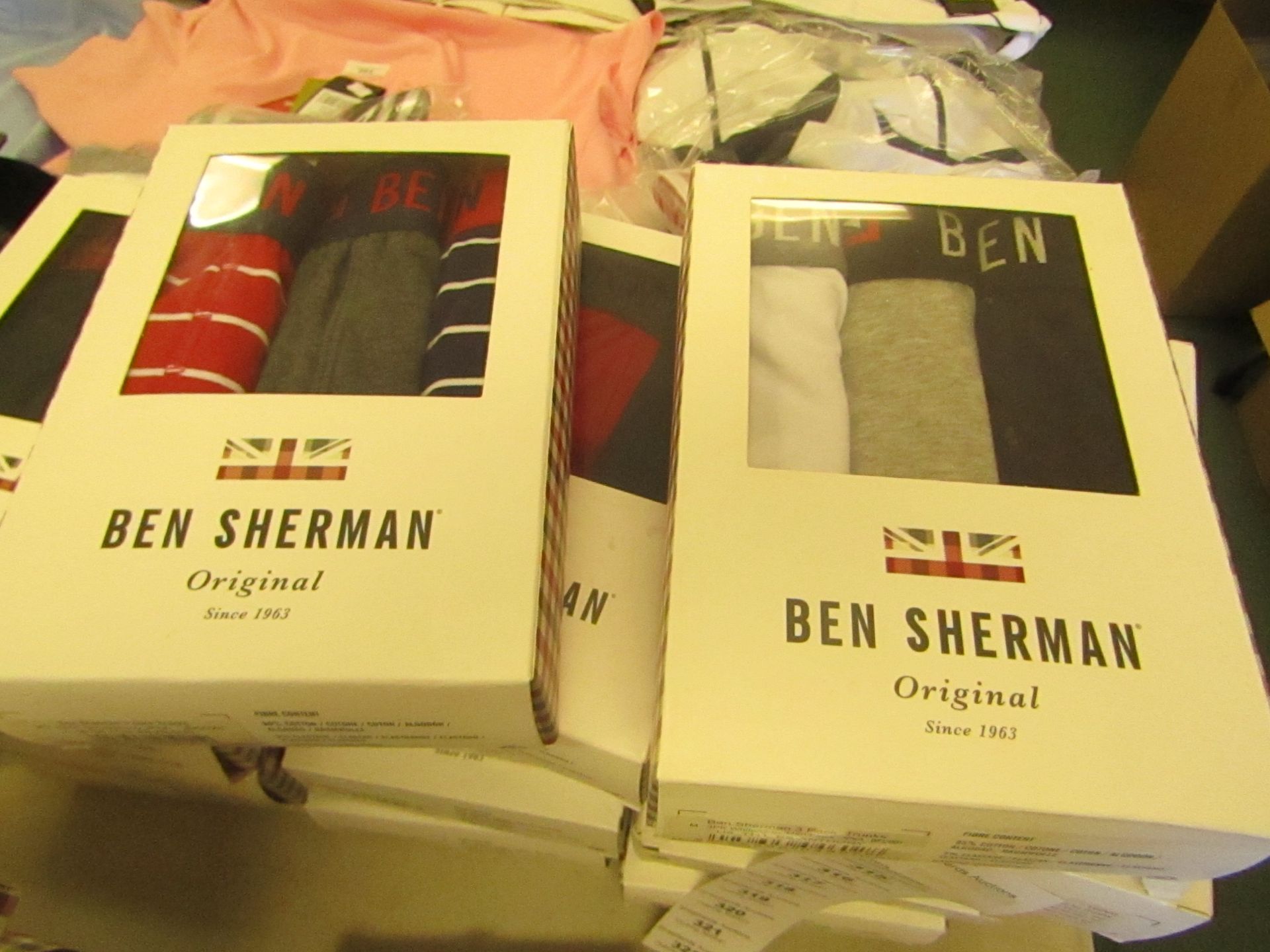 1 x pack of 3 Ben Sherman Mens Trunks size M RRP £34.99 new & packaged (design is randomly picked)