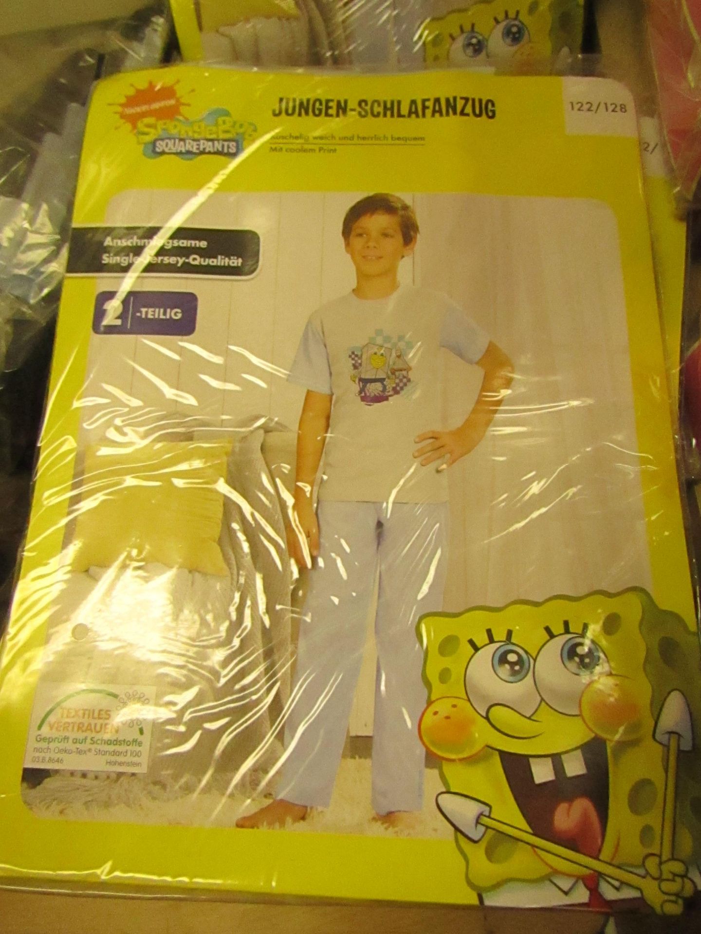 1 x Spongebob Pyjamas  Aged 6-8 yrs New In Packaging