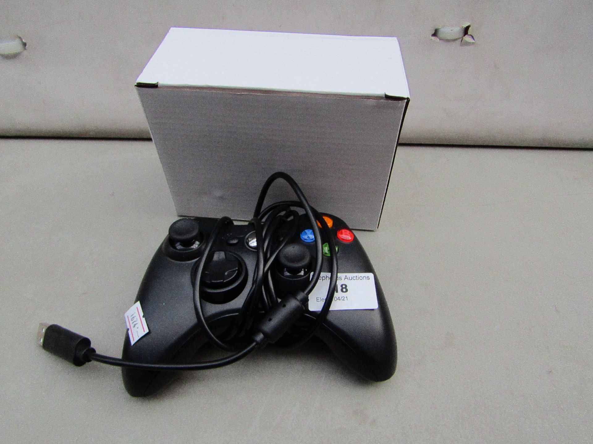 Xbox 360 Controller with power cord & Boxed