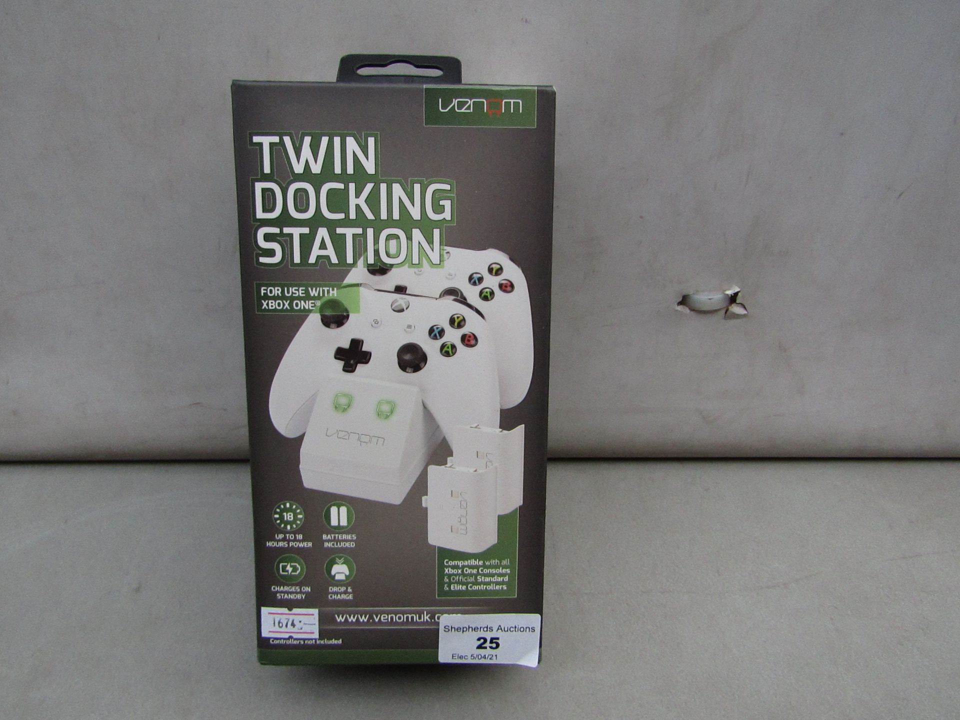 Venom Twin Docking Station For Use With Xbox One Unchecked & Boxed