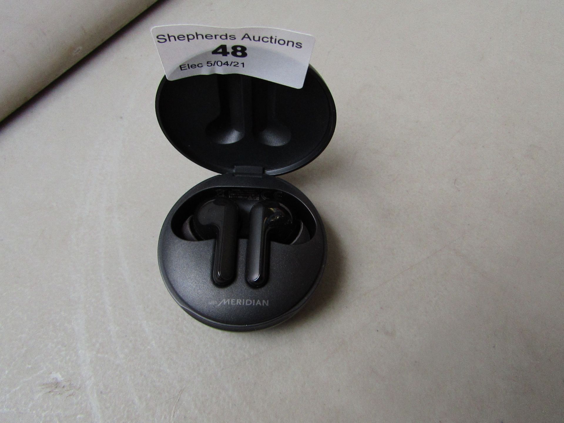 Meridian Wireless Earphones Unchecked & unboxed