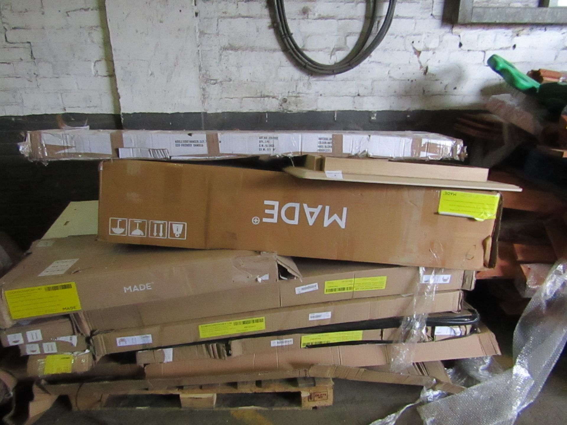 | 1X | PALLET OF FAULTY / MISSING PARTS / DAMAGED CUSTOMER RETURNS MADE.COM STOCK UNMANIFESTED |