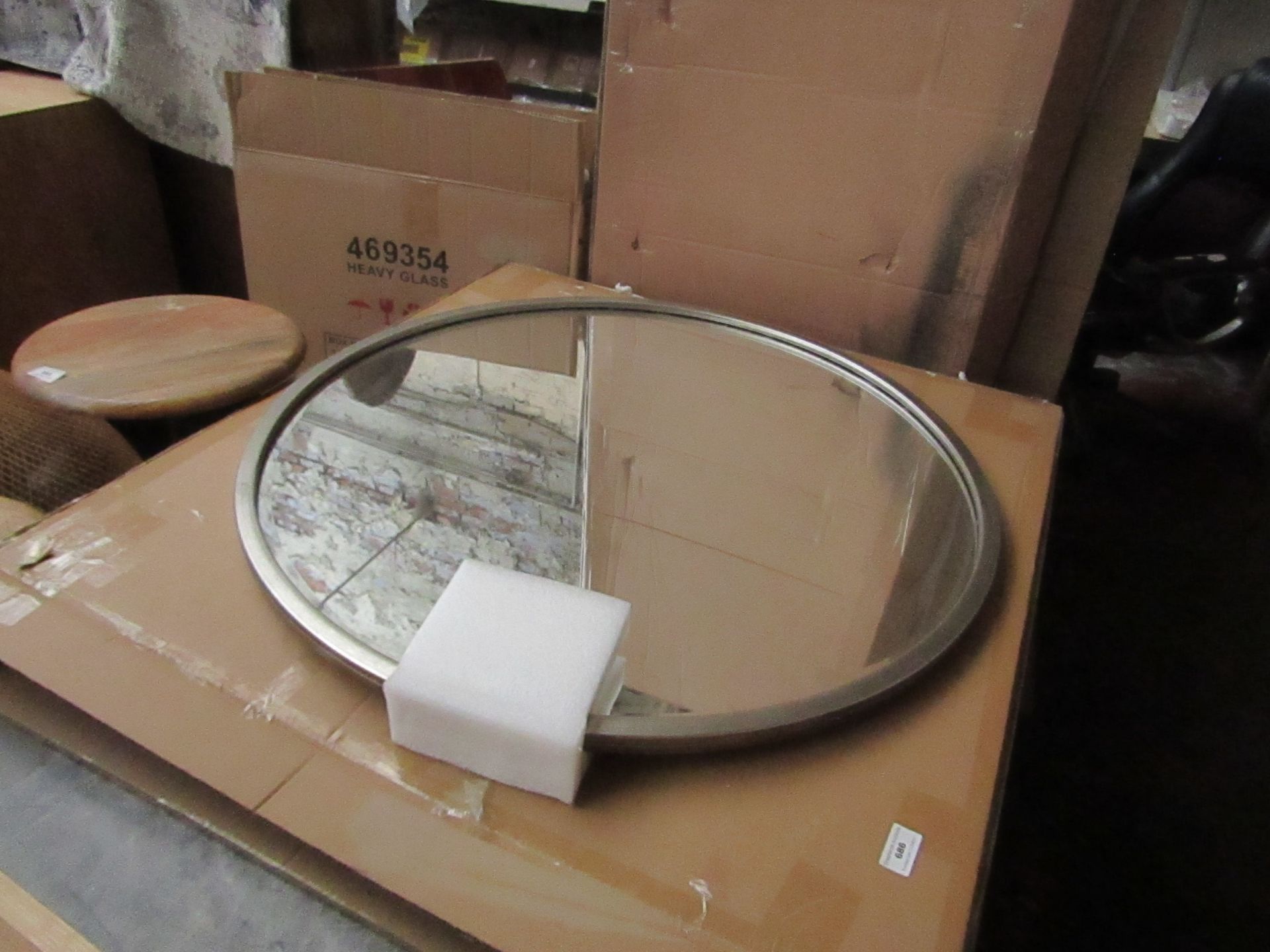 | 1X | COX AND COX ROUND ANTIQUES SILVER MIRROR | UNCHECKED BUT HAS A SCRATCH IN THE GLASS | RRP £