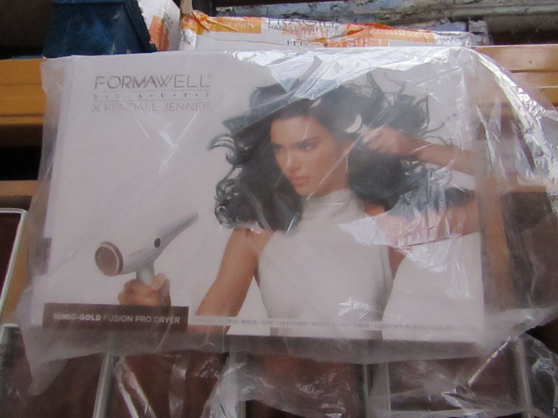 | 5X | KENDALL JENNER FORMAWELL BEAUTY PRO IONIC HAIR DRYER | REFURBISHED AND BOXED | NO ONLINE RE-