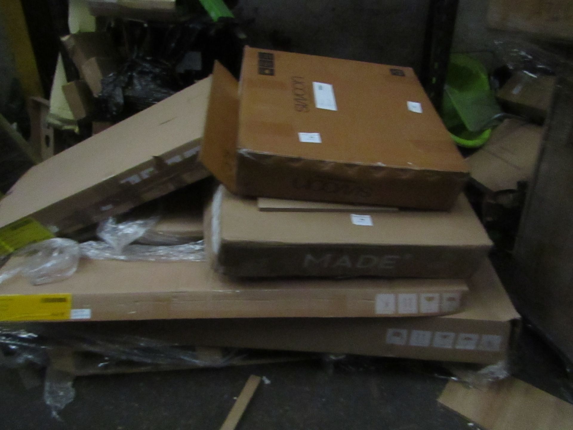 | 1X | PALLET OF FAULTY / MISSING PARTS / DAMAGED CUSTOMER RETURNS MADE.COM STOCK UNMANIFESTED |