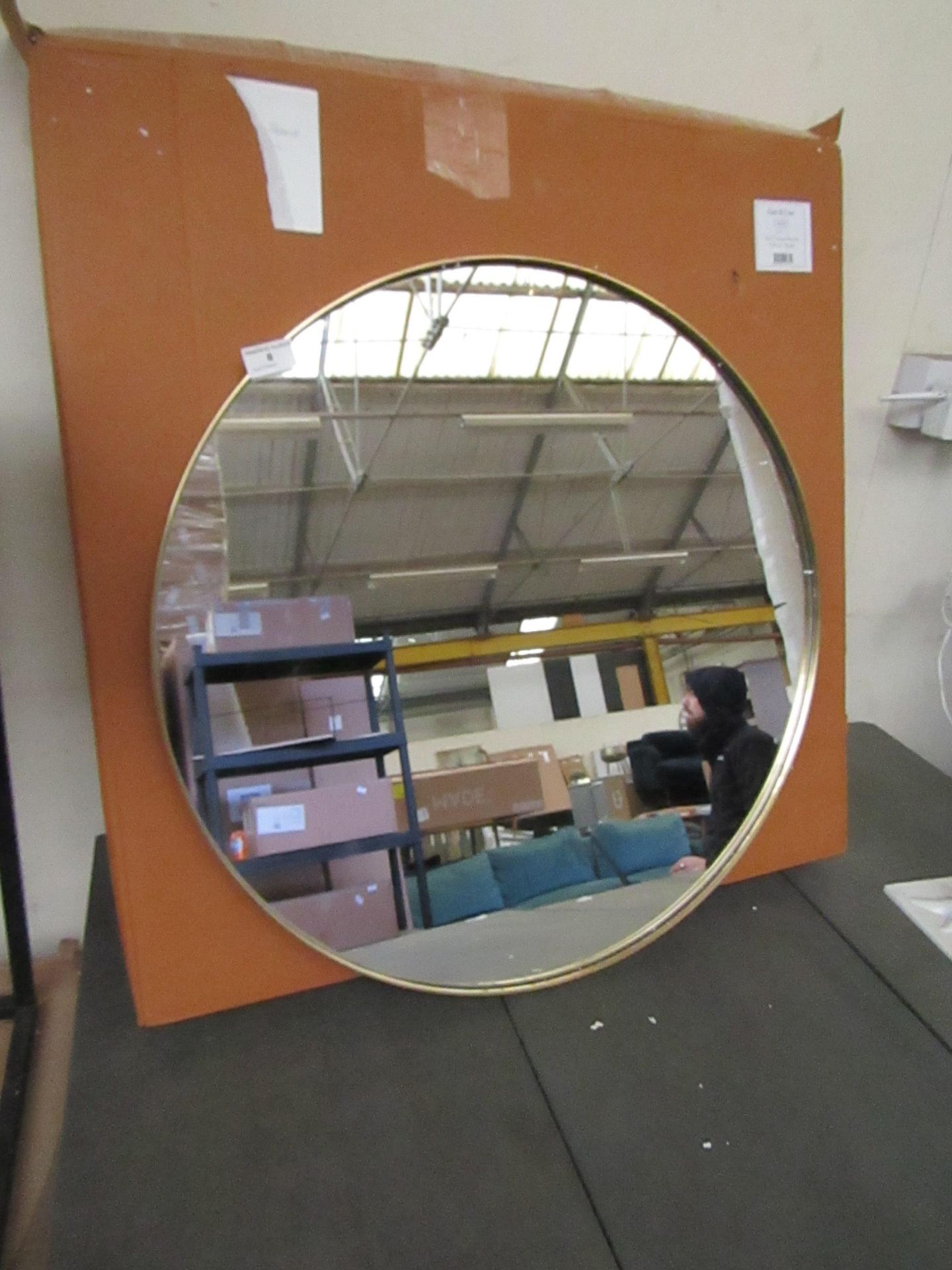 | 1X | COX AND COX SLIM FRAME ROUND MIRROR | LOOKS UNUSED (NO GUARANTEE) AND BOXED | RRP £275 |