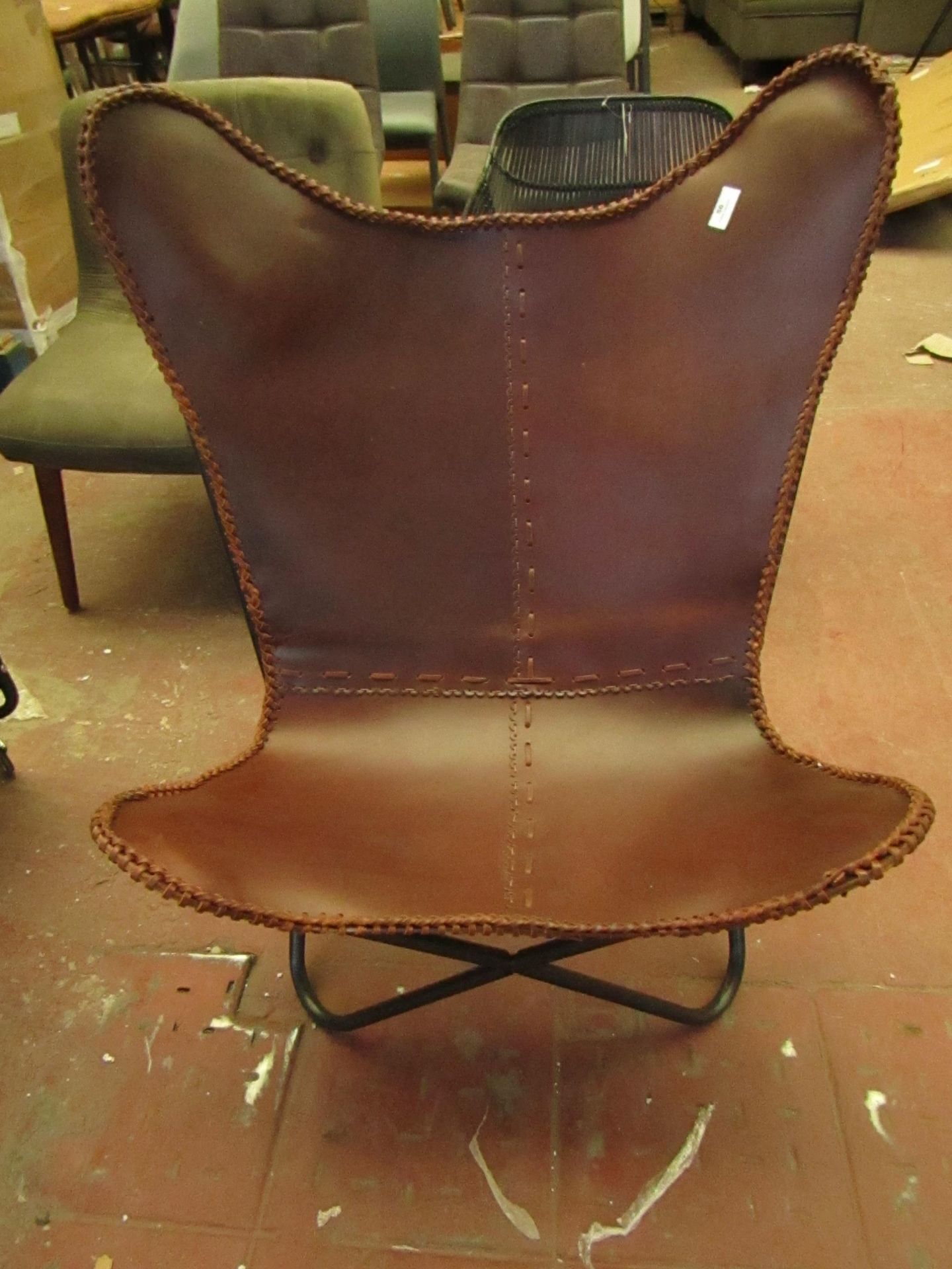 | 1X | BUTTERFLY CHAIR BROWN LEATHER & BLACK METAL | LOOKS IN DECENT CONDITION | RRP CIRCA £199.