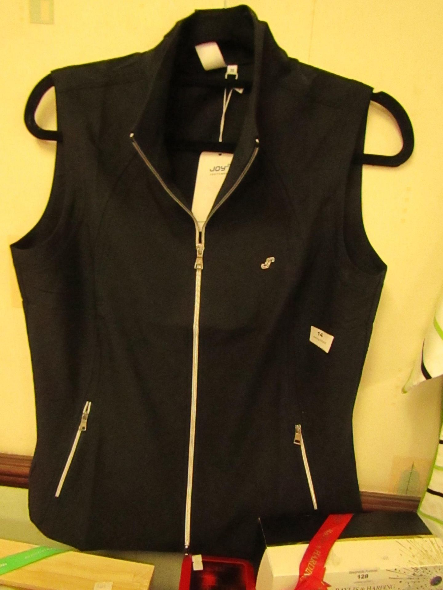 1 x Joy Sportswear Gillet size 38 new with tag see image for design