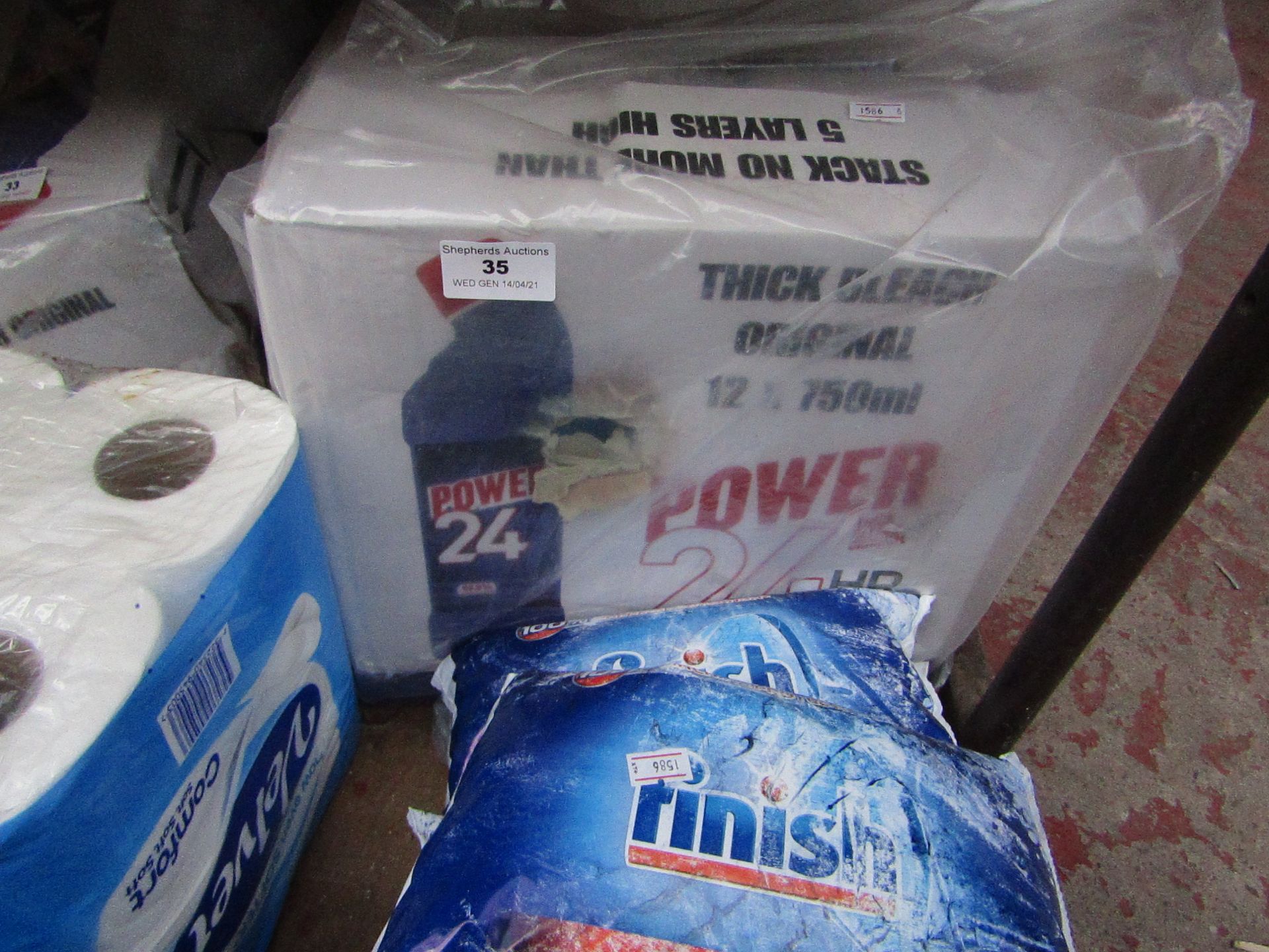 12x 750ml bottles of Power 24 bleach, in damged packaging and rebagged