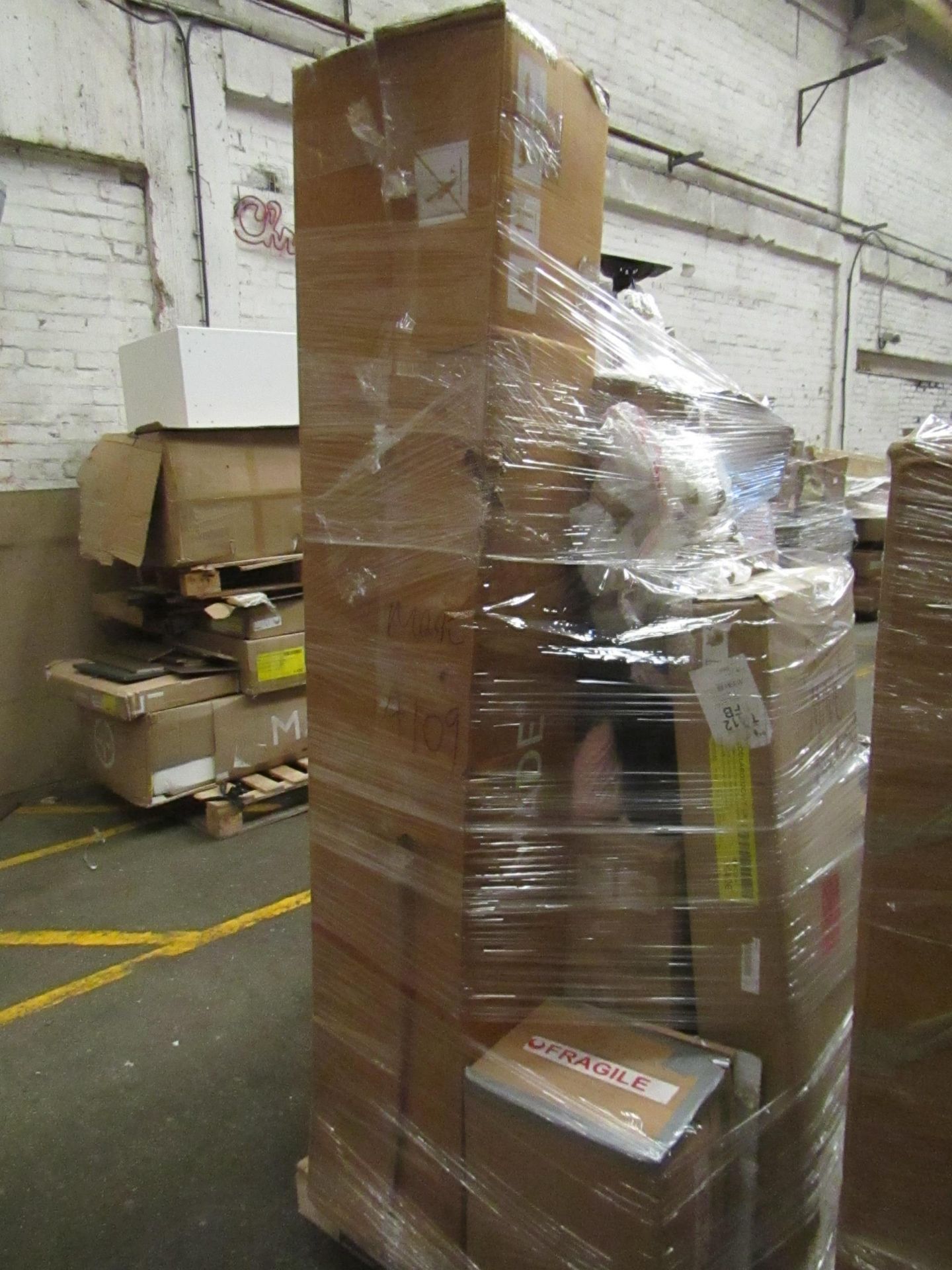 | 1X | PALLET OF FAULTY / MISSING PARTS / DAMAGED CUSTOMER RETURNS MADE.COM STOCK UNMANIFESTED |