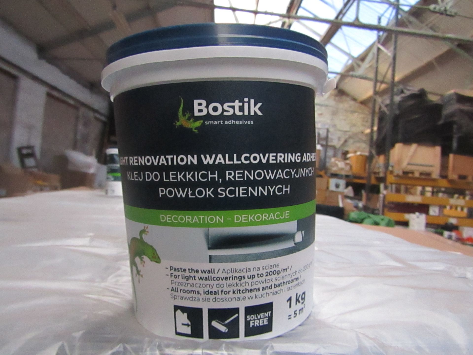 4x Bostik - Light Renovation Wallcovering Adhesive (Solvent Free) (1KG Tub = 5MSquared) - New &