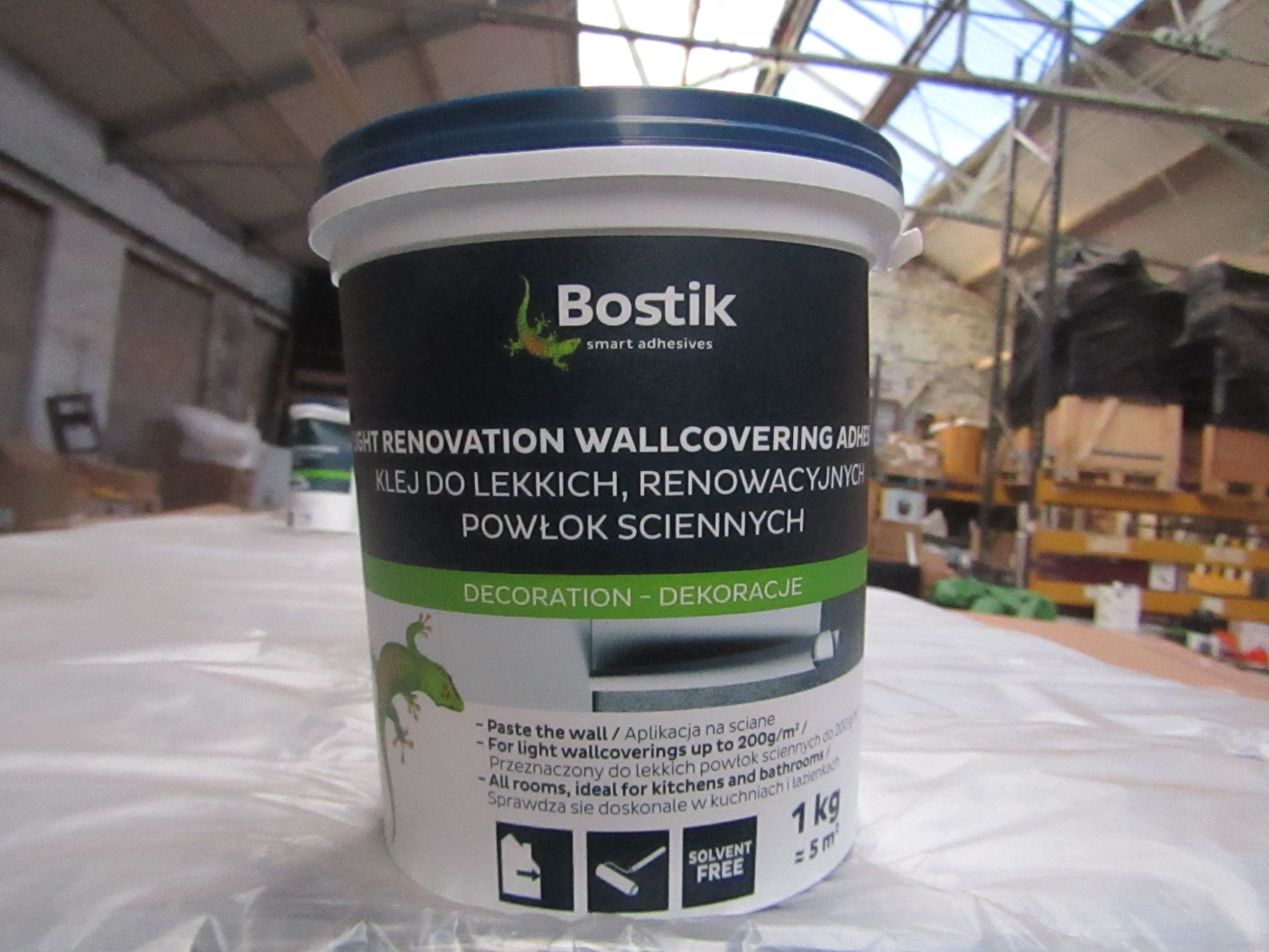 4x Bostik - Light Renovation Wallcovering Adhesive (Solvent Free) (1KG Tub = 5MSquared) - New &