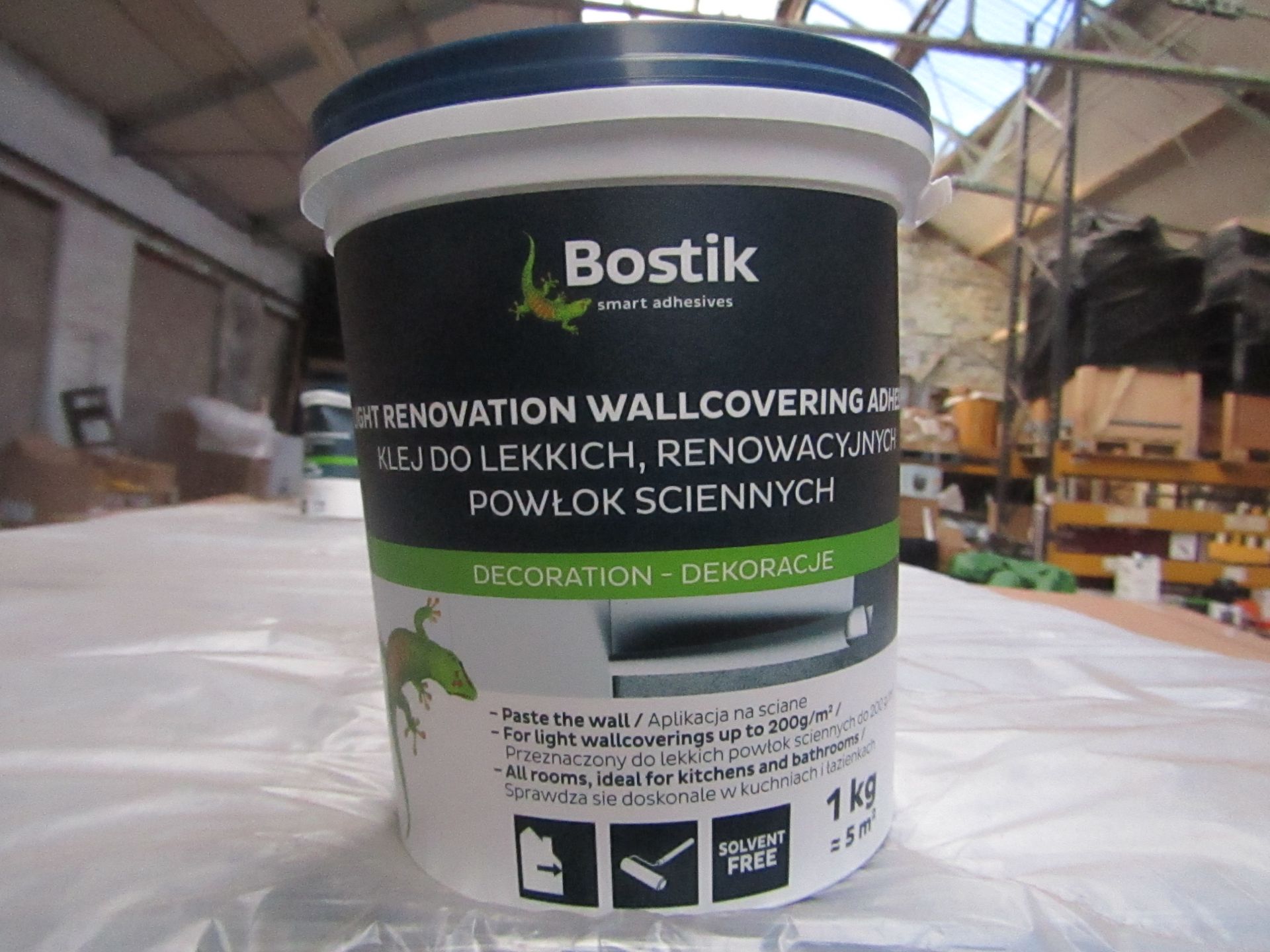 4x Bostik - Light Renovation Wallcovering Adhesive (Solvent Free) (1KG Tub = 5MSquared) - New &