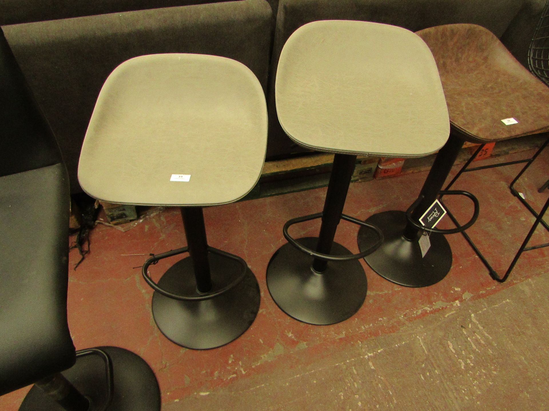 | 1X | SET OF 2 COX & COX FAUX LEATHER COUNTER STOOL - GREY | UNCHECKED & LOOKS UNUSED (NO GURANTEE)