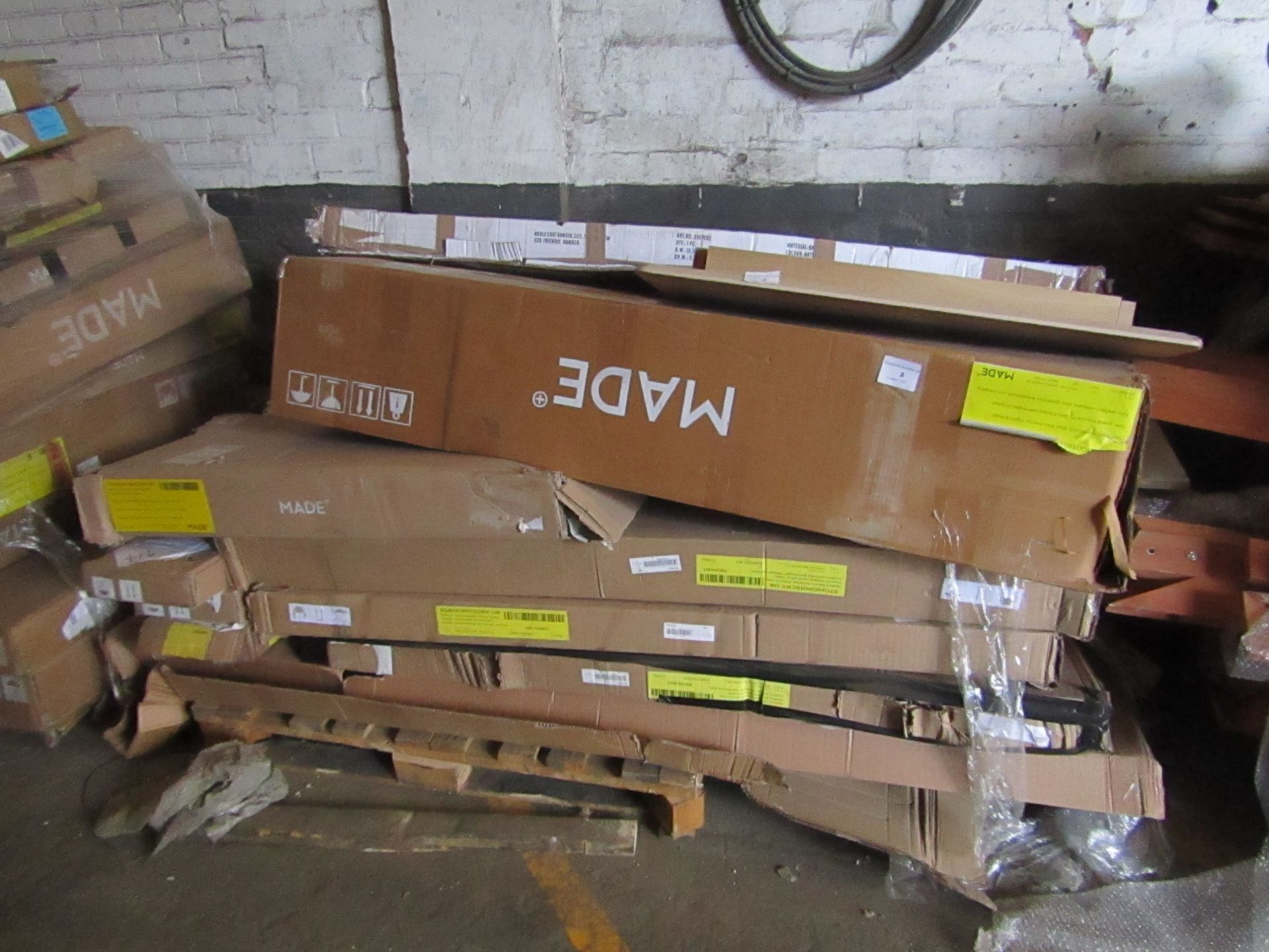 | 1X | PALLET OF FAULTY / MISSING PARTS / DAMAGED CUSTOMER RETURNS MADE.COM STOCK UNMANIFESTED |