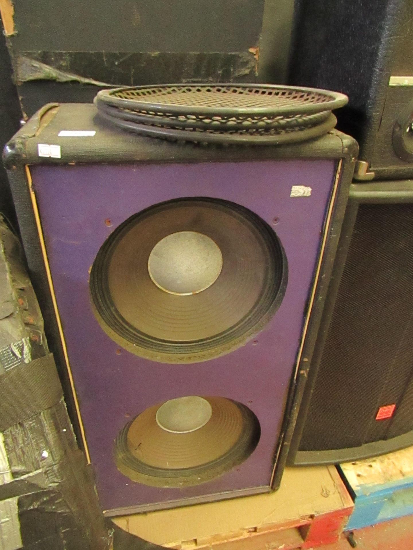 Unbranded Stage speaker,completely unchecked and comes as unit only no cables