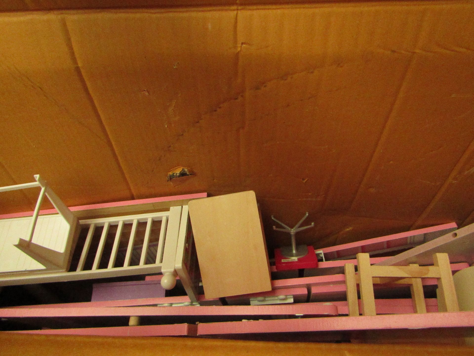 1 X COSTCO PLAY DOLLS HOUSE UNCHECKED (UNSURE IF ALL PARTS ARE PRESENT)