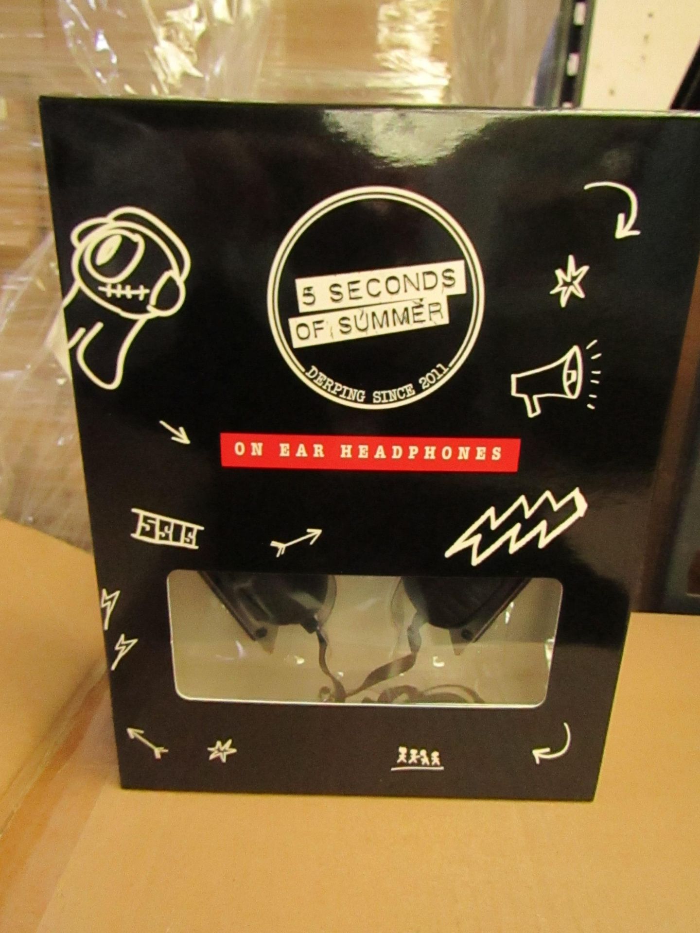 5 x sets of  5 Seconds of Summer On Ear Headphones RRP £8.99 each on ebay new and boxed