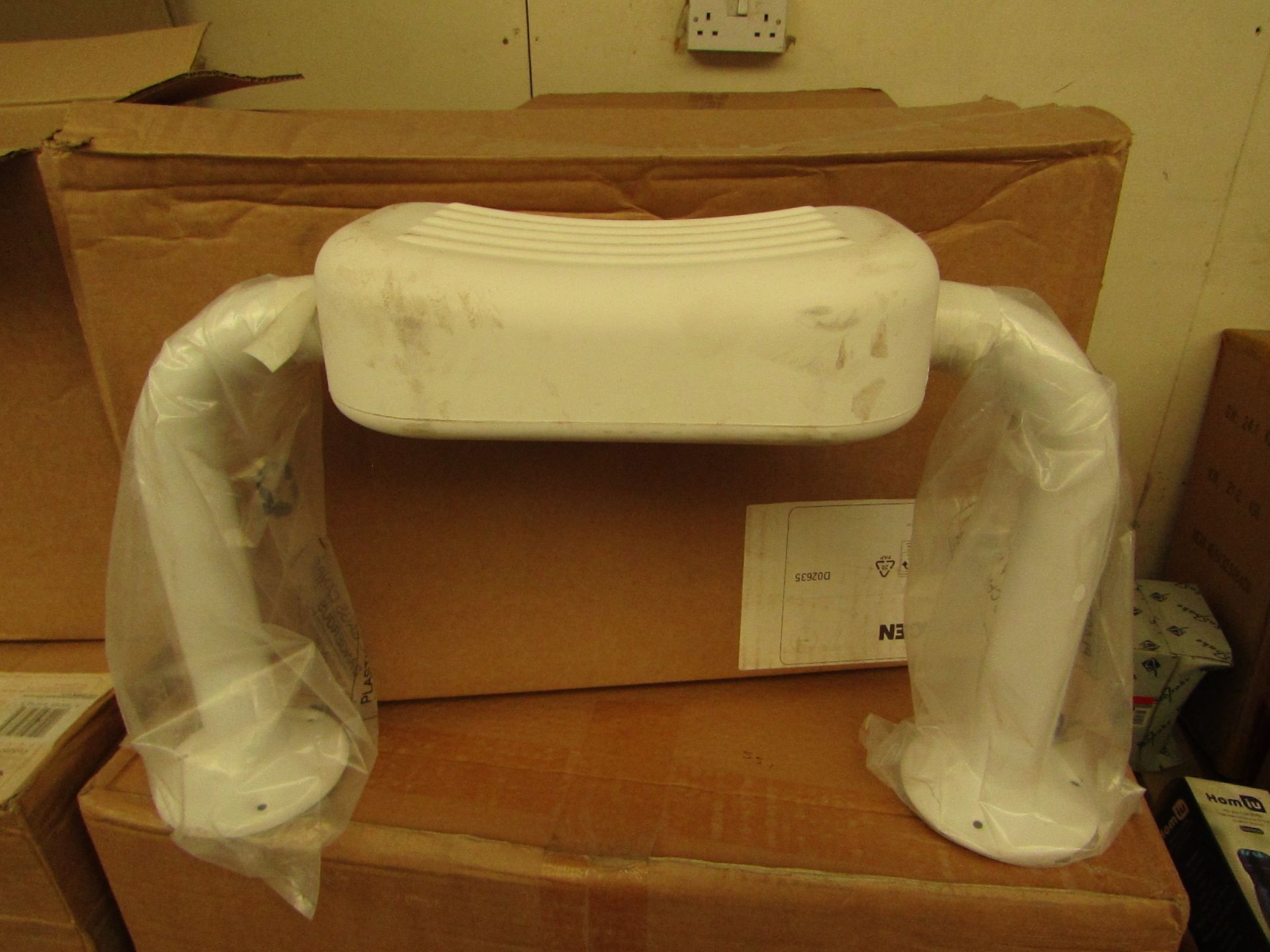 5x Wall Mounted Back Rest's - New & Boxed.