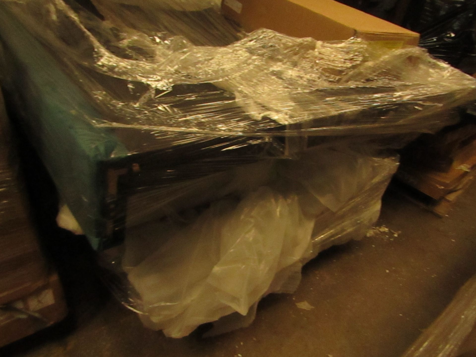 | 1X | PALLET OF FAULTY / MISSING PARTS / DAMAGED RAW CUSTOMER RETURNS MADE.COM STOCK UNMANIFESTED |