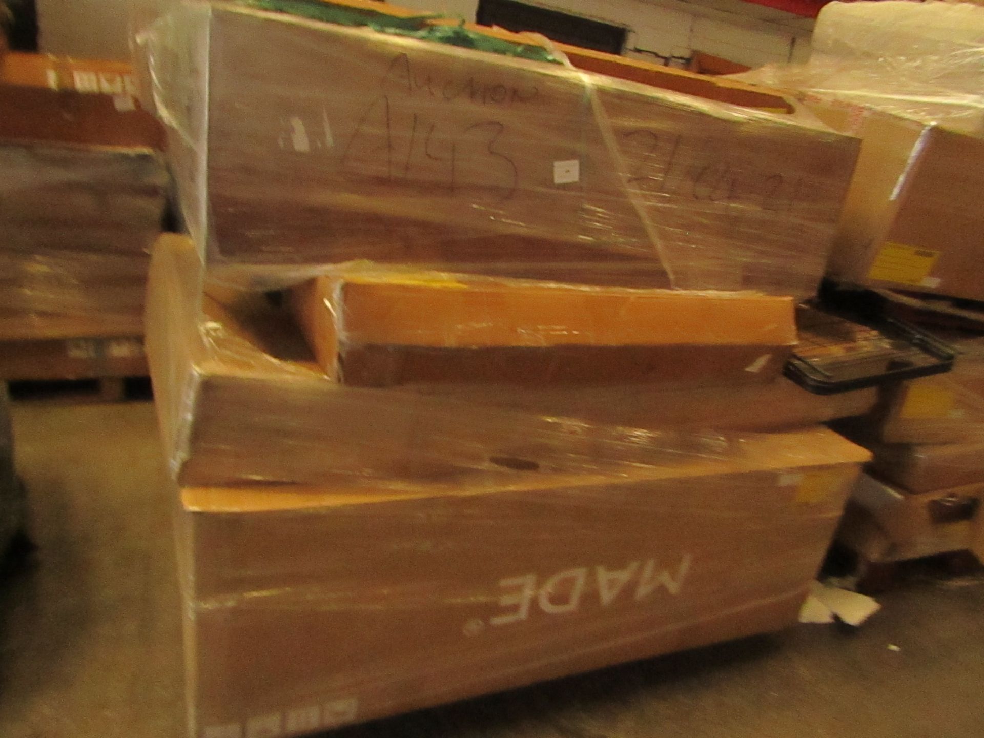 | 1X | PALLET OF FAULTY / MISSING PARTS / DAMAGED RAW CUSTOMER RETURNS MADE.COM STOCK UNMANIFESTED |