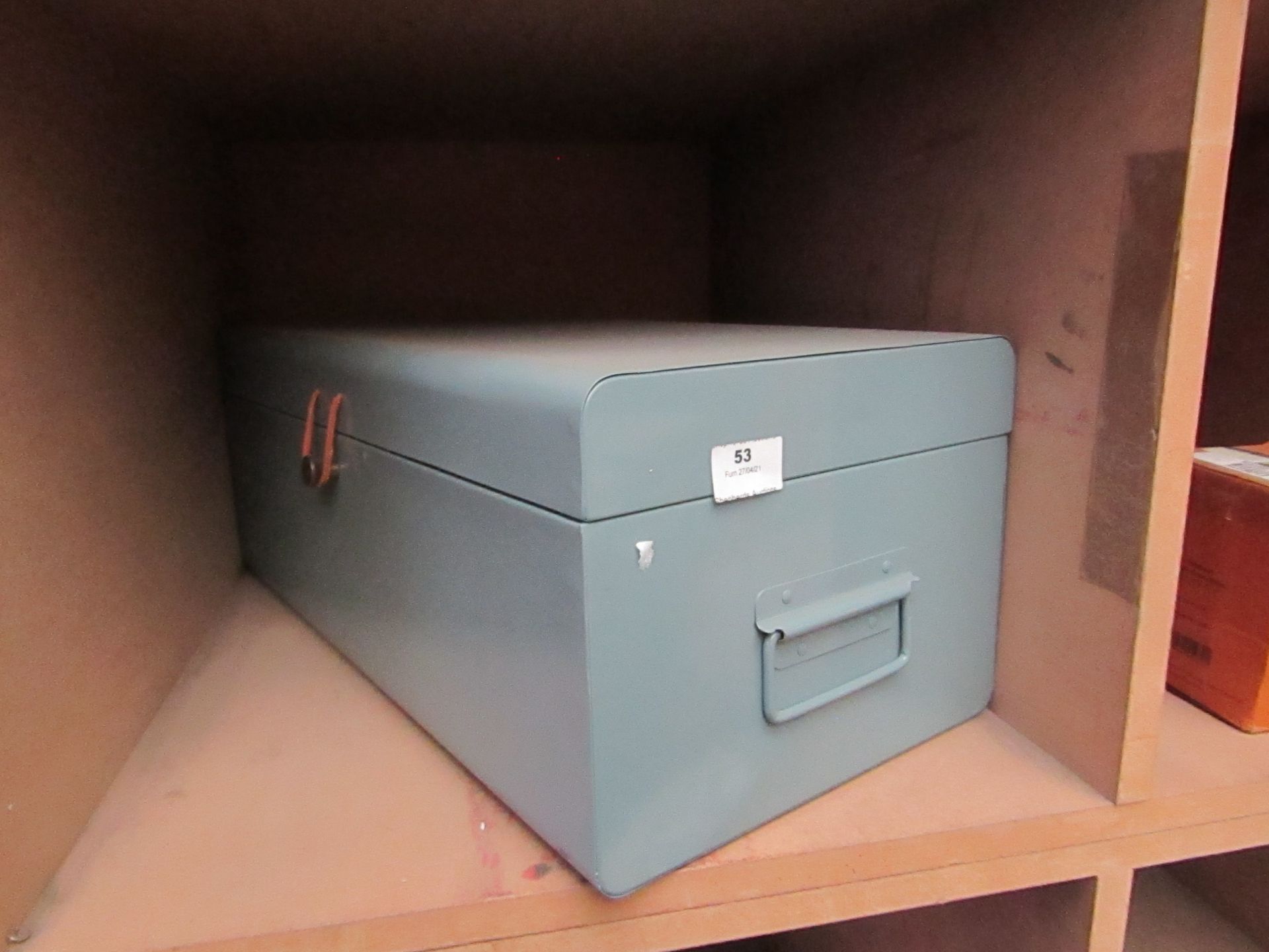 | 1X | MADE.COM DEVAN METAL STORAGE CHEST (ONLY ONE OF THE 2 ARE IN THIS LOT) | UNCHECKED |