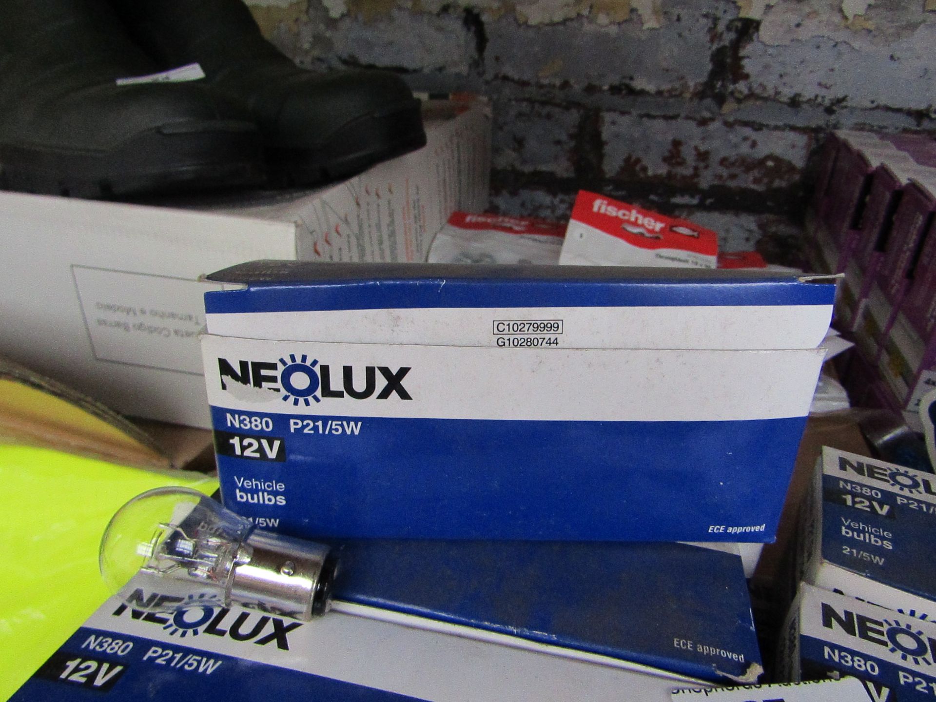 8x Neolux - N380 P21/5W 12V Vehicle Bulbs ( 4x Boxes Containing 10 Bulbs Per Box ) - Unused &