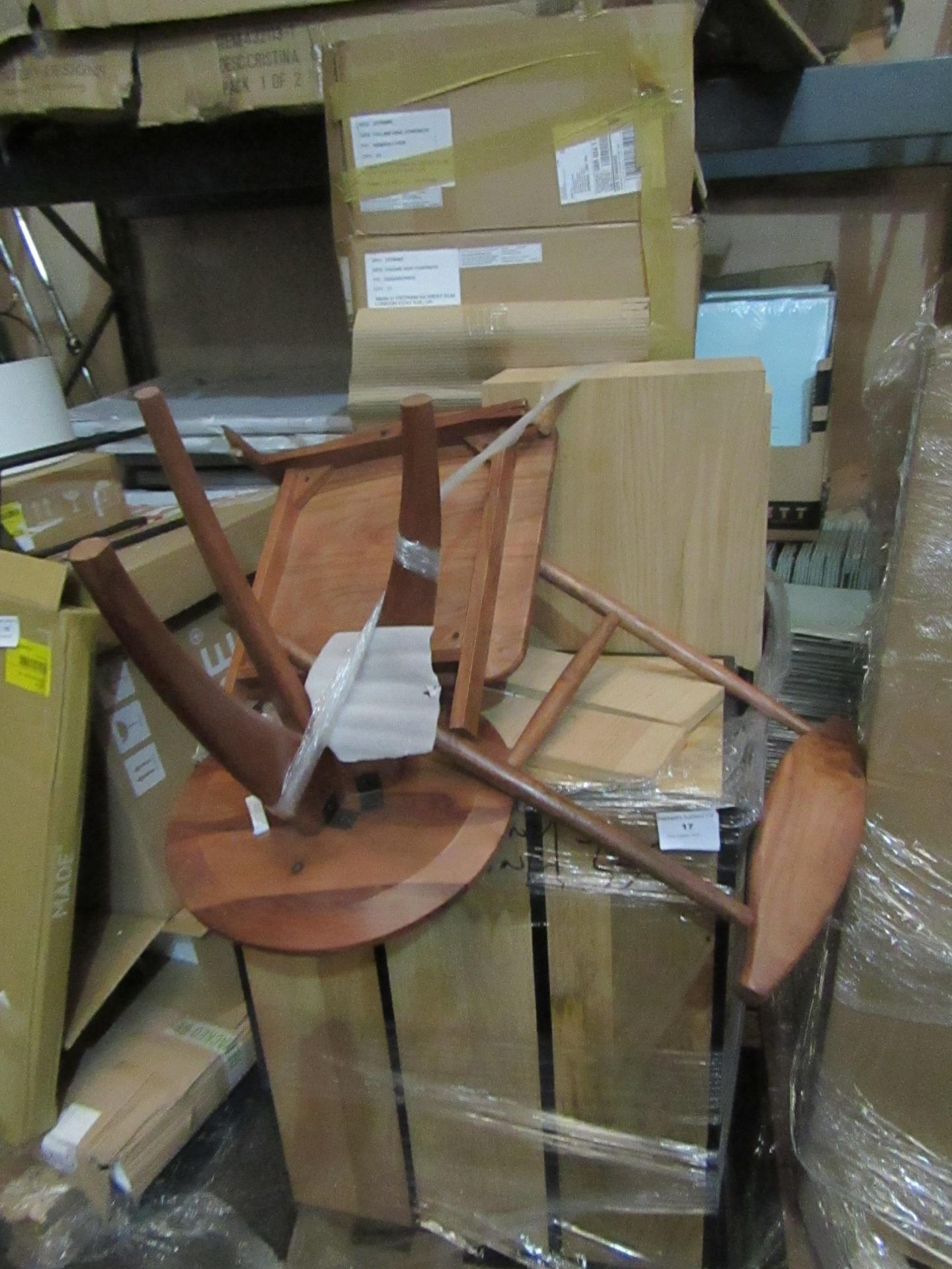 | 1X | PALLET OF FAULTY / MISSING PARTS / DAMAGED RAW CUSTOMER RETURNS SWOON STOCK UNMANIFESTED |