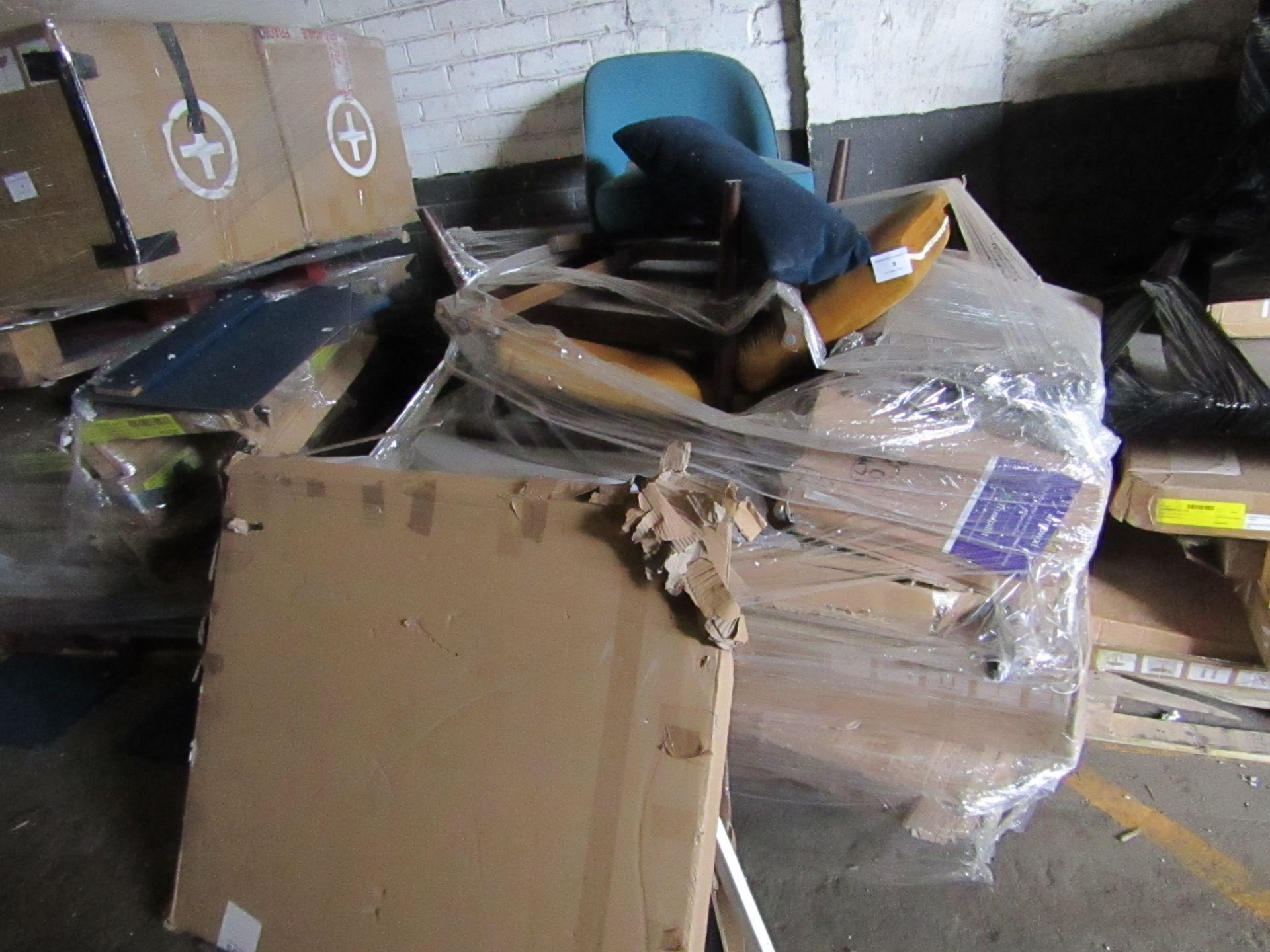 | 1X | PALLET OF FAULTY / MISSING PARTS / DAMAGED CUSTOMER RETURNS MADE.COM STOCK UNMANIFESTED |