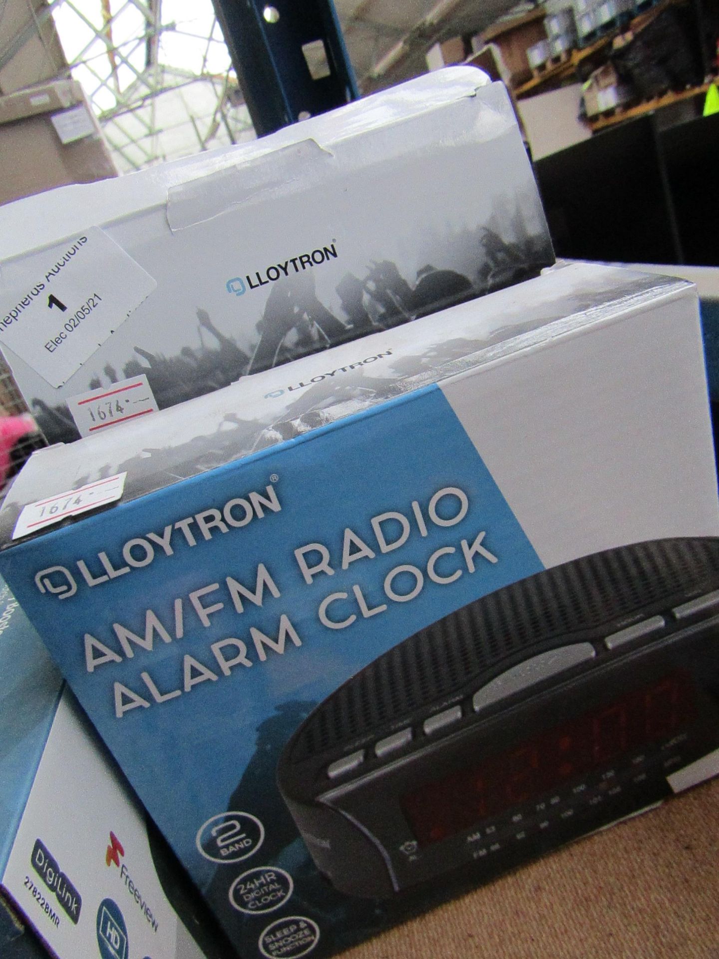 2x LLOYTON AM/FM Radio Alarm Clock | Unchecked & Boxed