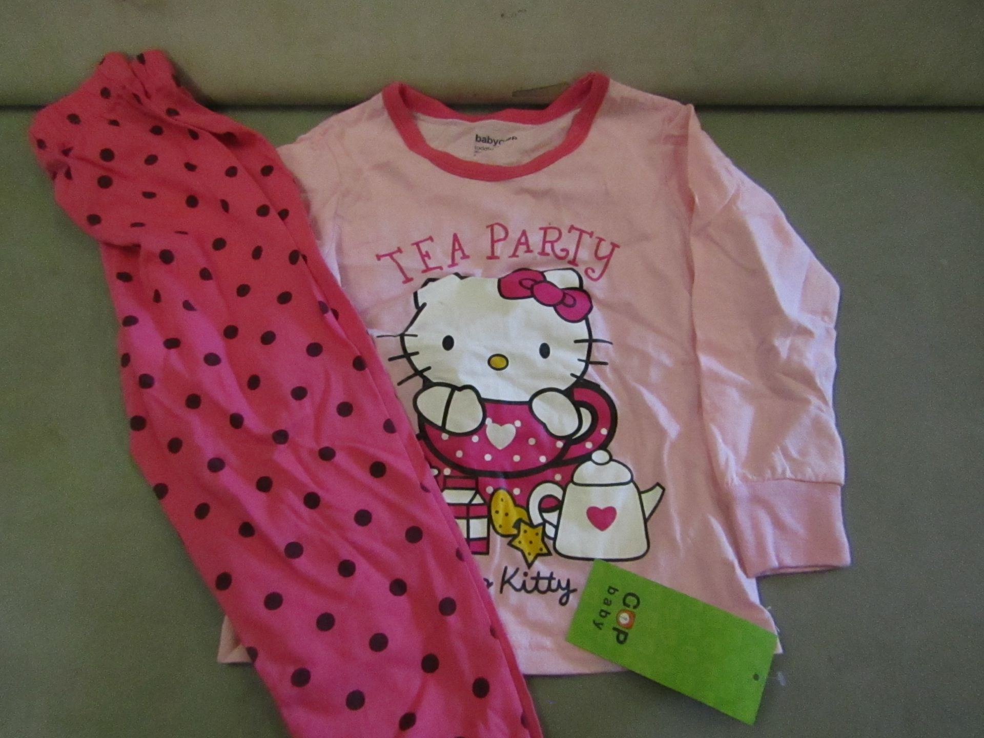 3 X Pairs of Baby Gap Girls Pyjamas Aged 7yrs New & Packaged