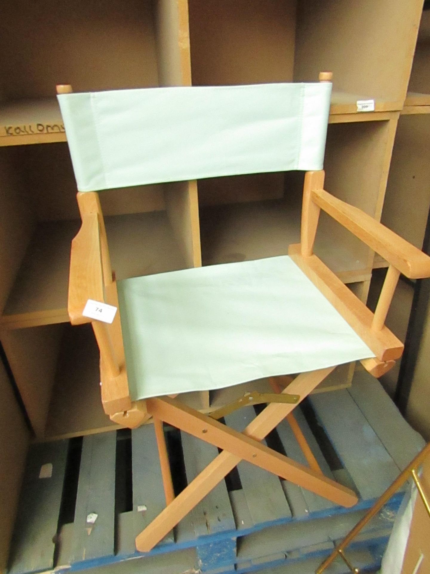 | 1X | MADE.COM FOLD AWAY DIRECTORS CHAIR | UNCHECKED | RRP £- |