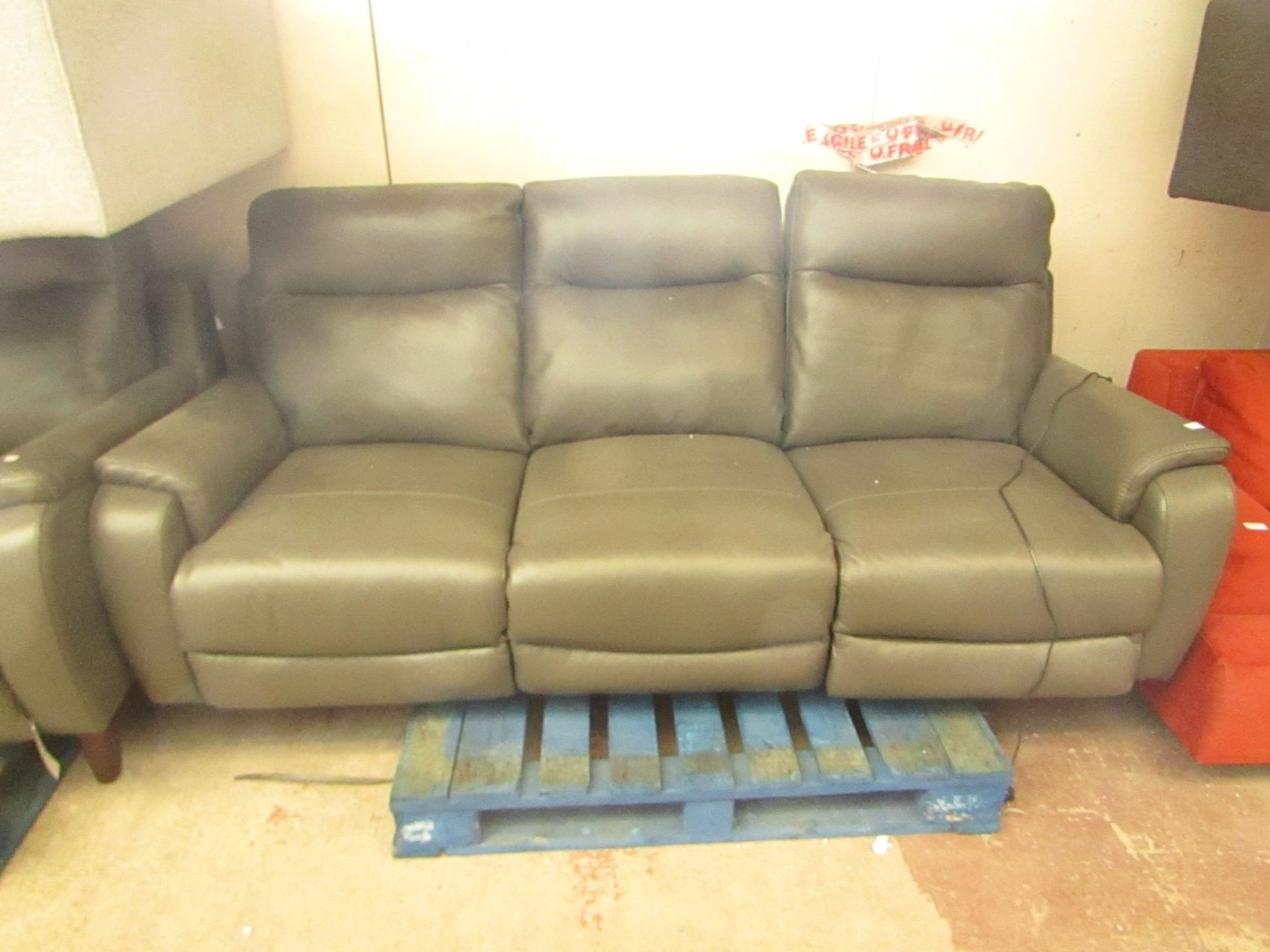 Nicolette 3 Seater Leather Recliner Sofa With 2 USB Ports - No Visible Damage (No Guarantee).