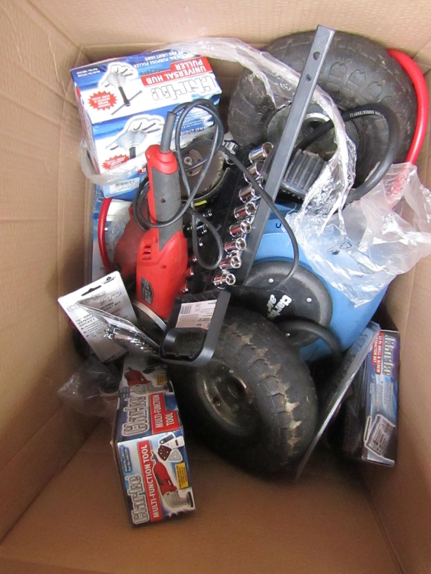 1x BOX OF VARIOUS TOOLS 505 This lot is a Machine Mart product which is raw and completely unchecked