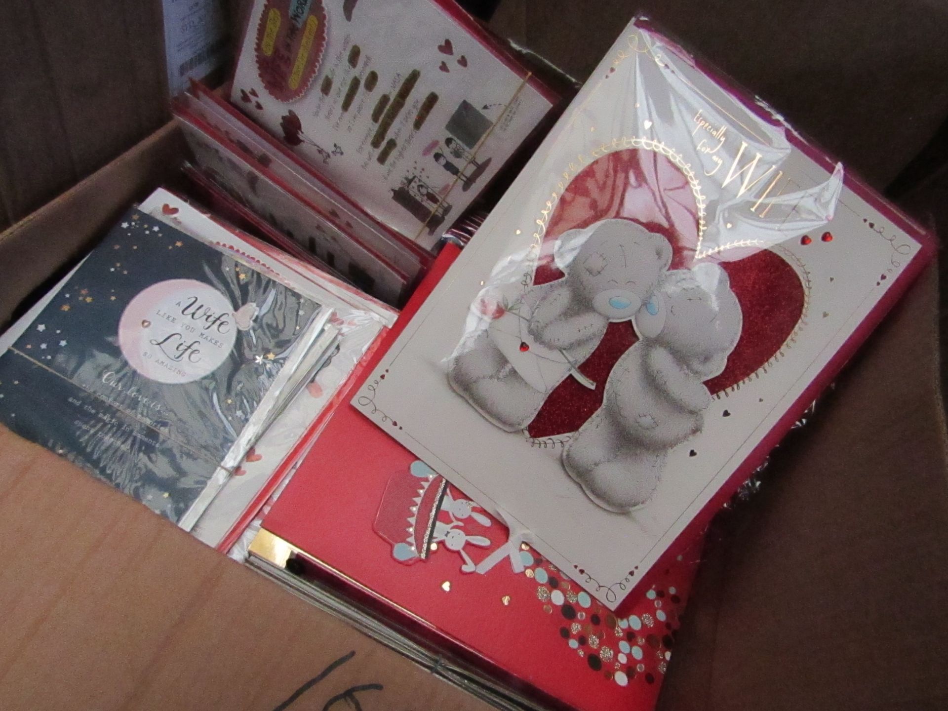 Box of approx 60 various greeting cards, look unused.