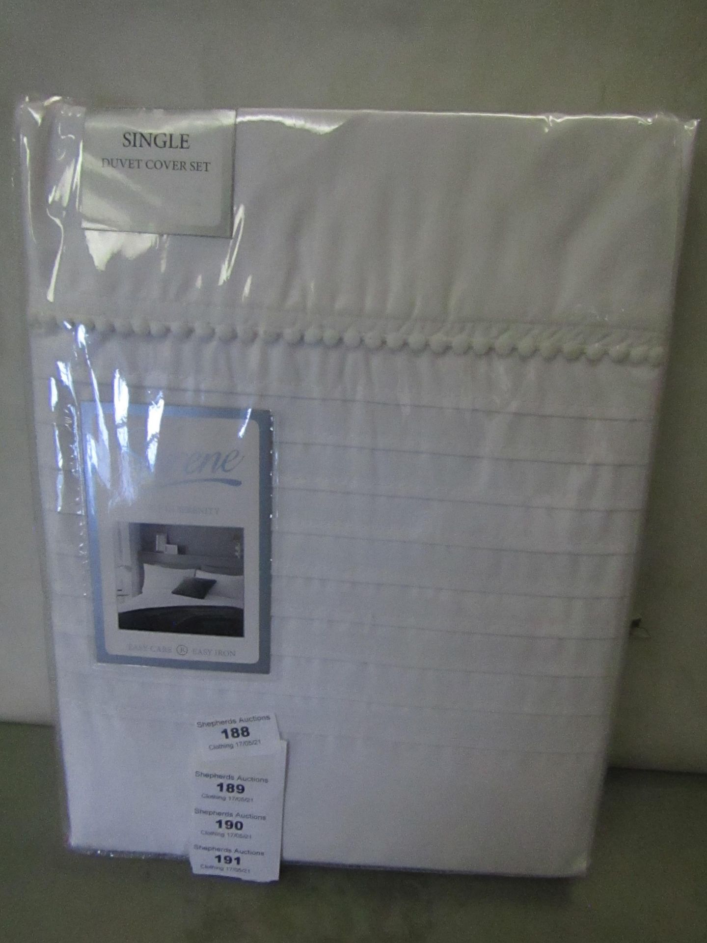 Serene Single Duvet Cover Set,Inc..1 X Cover & 1 X Standard Pillowcase,Pom Pom White New & Packaged