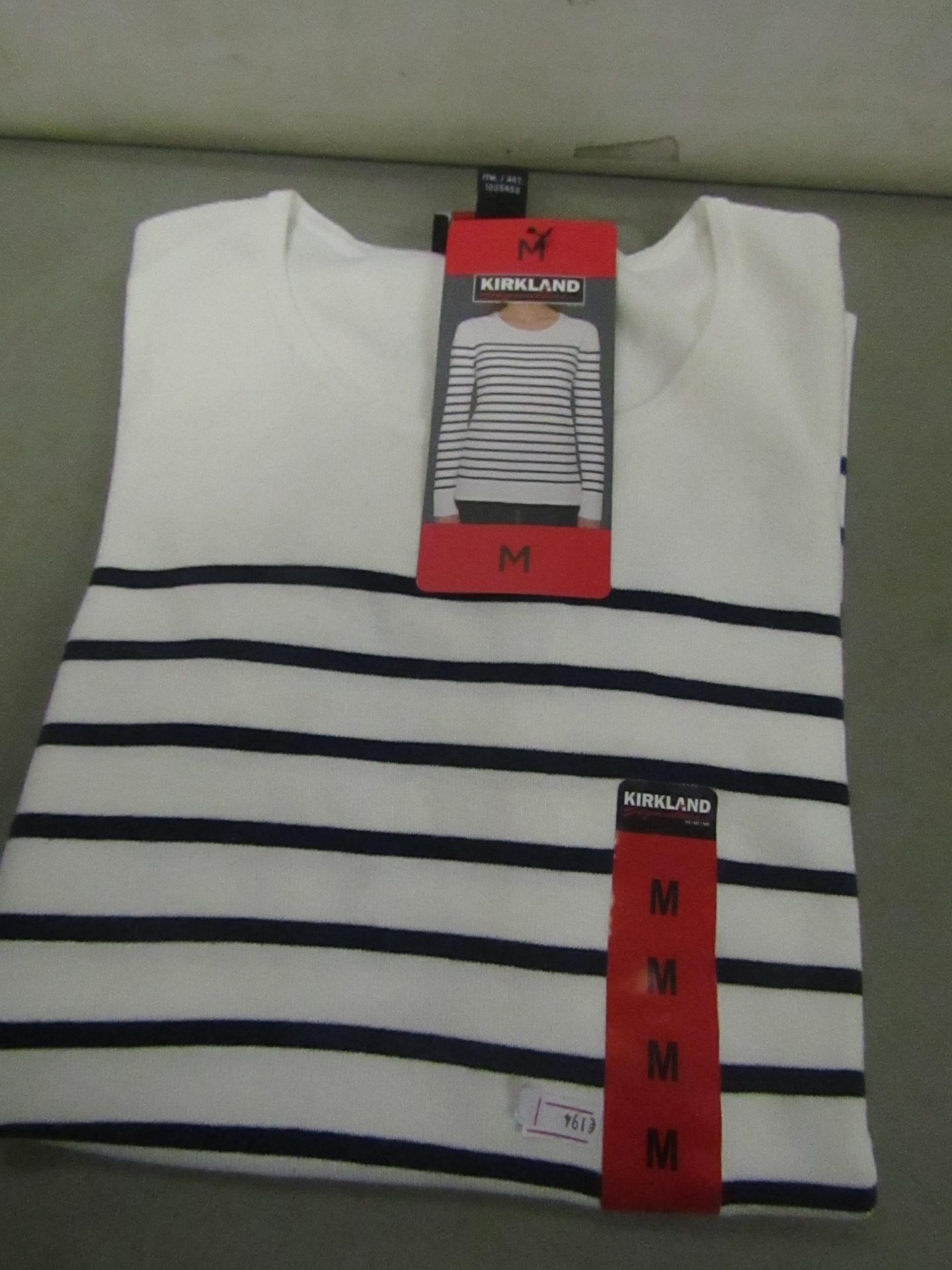 Kirkland Signature Ladies Crew Neck Sweater Cream/Navy Stripe Size M New With Tags