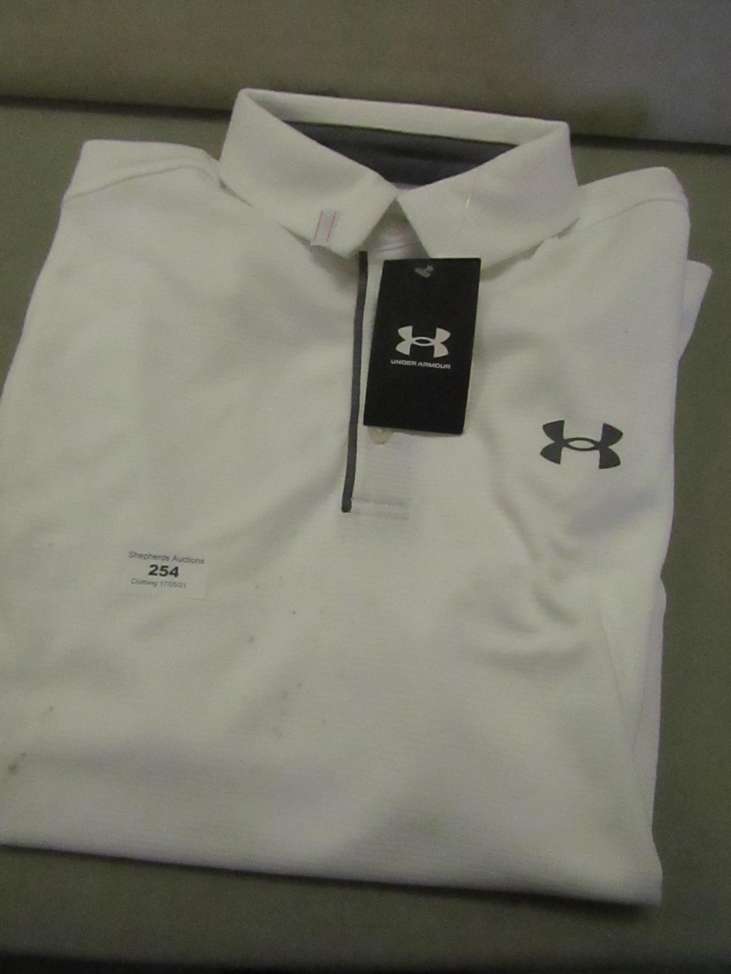 Under Armour Polo T/Shirt Size M Has Some Marks on The Front