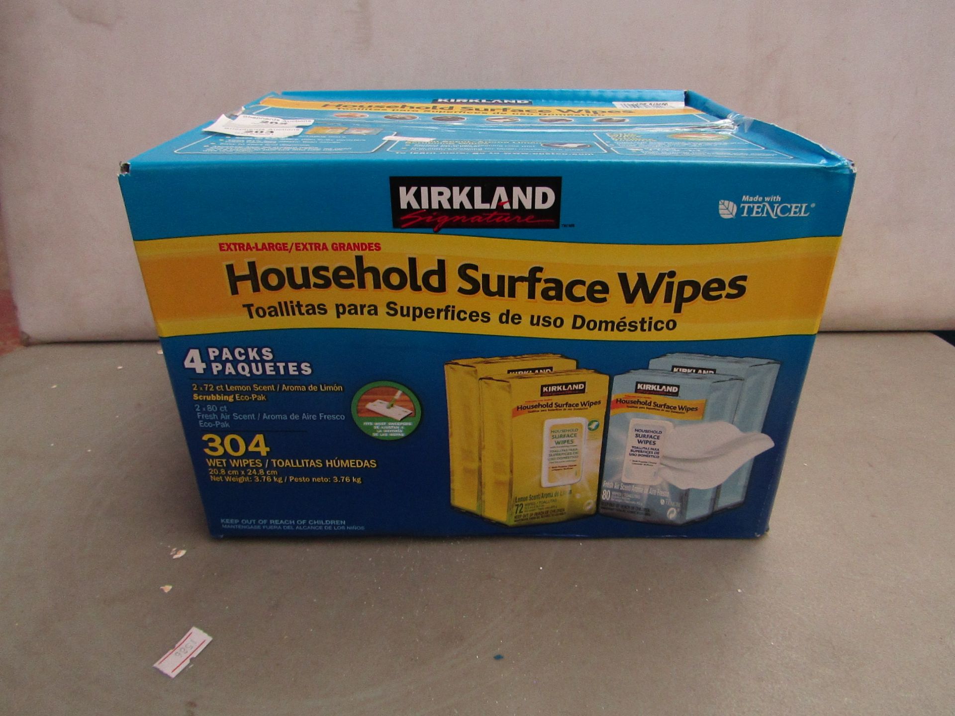 Kirkland - Household Surface Wipes ( Contains 4 Packs of Wipes, Being two different Scents ) -