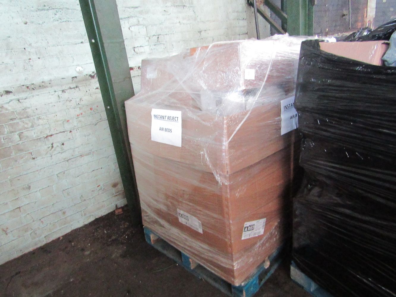 Huge Pallet auction of Customer return and BER Electricals and Air Beds