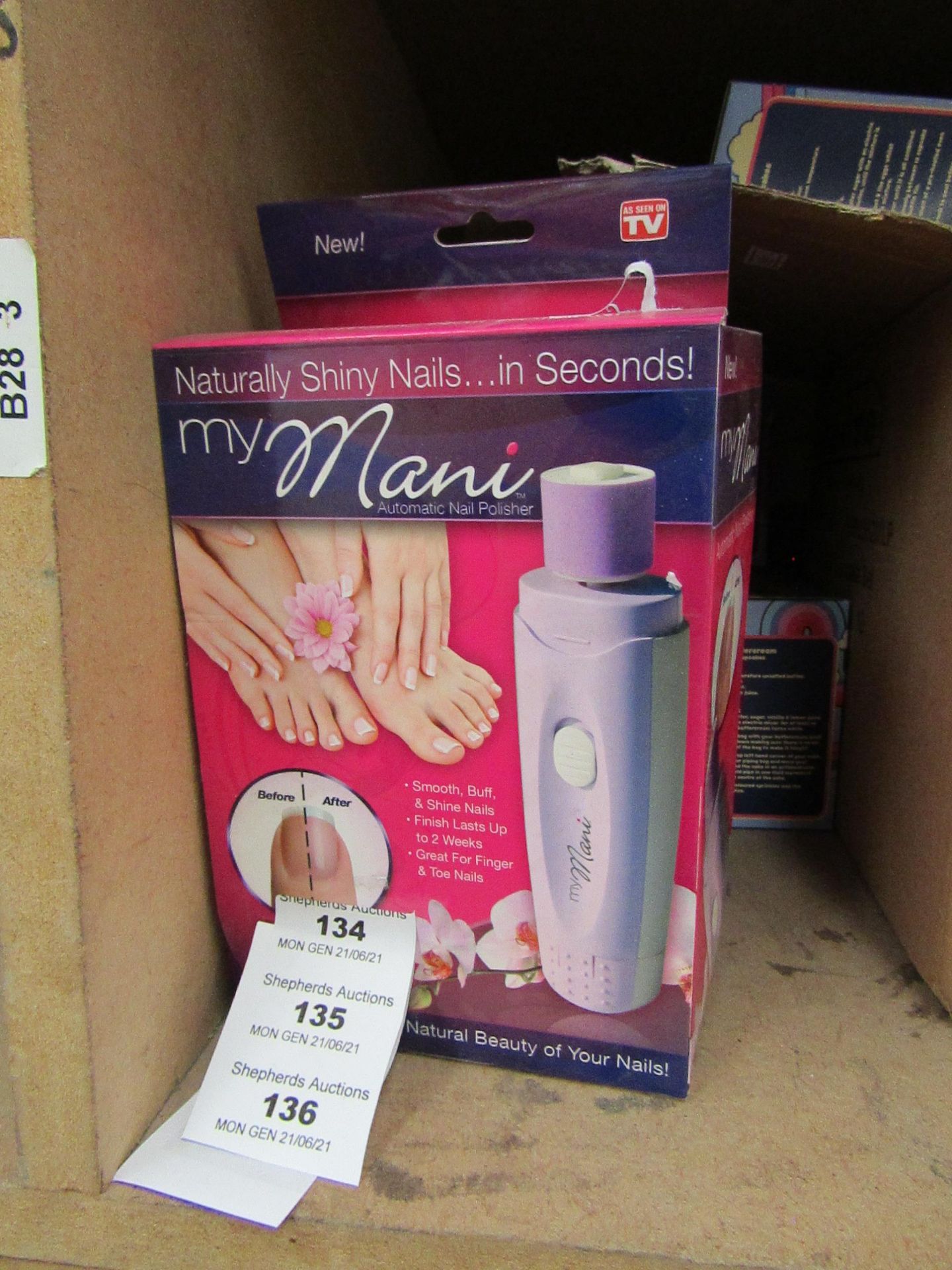 My Mani automatic natil polisher, new and boxed.