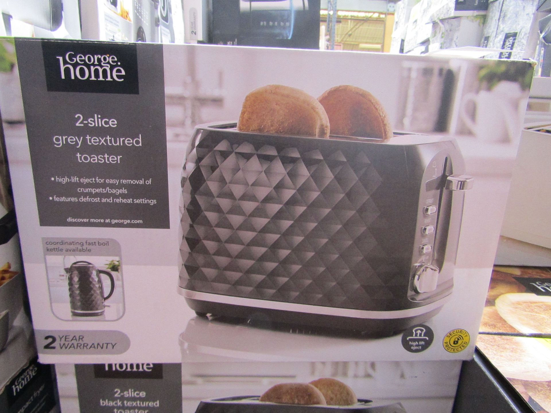 | 3X | 2-SLICE TEXTURED TOASTER | COLOUR MAY VARY | UNCHECKED & BOXED | NO ONLINE RESALE | SKU- |