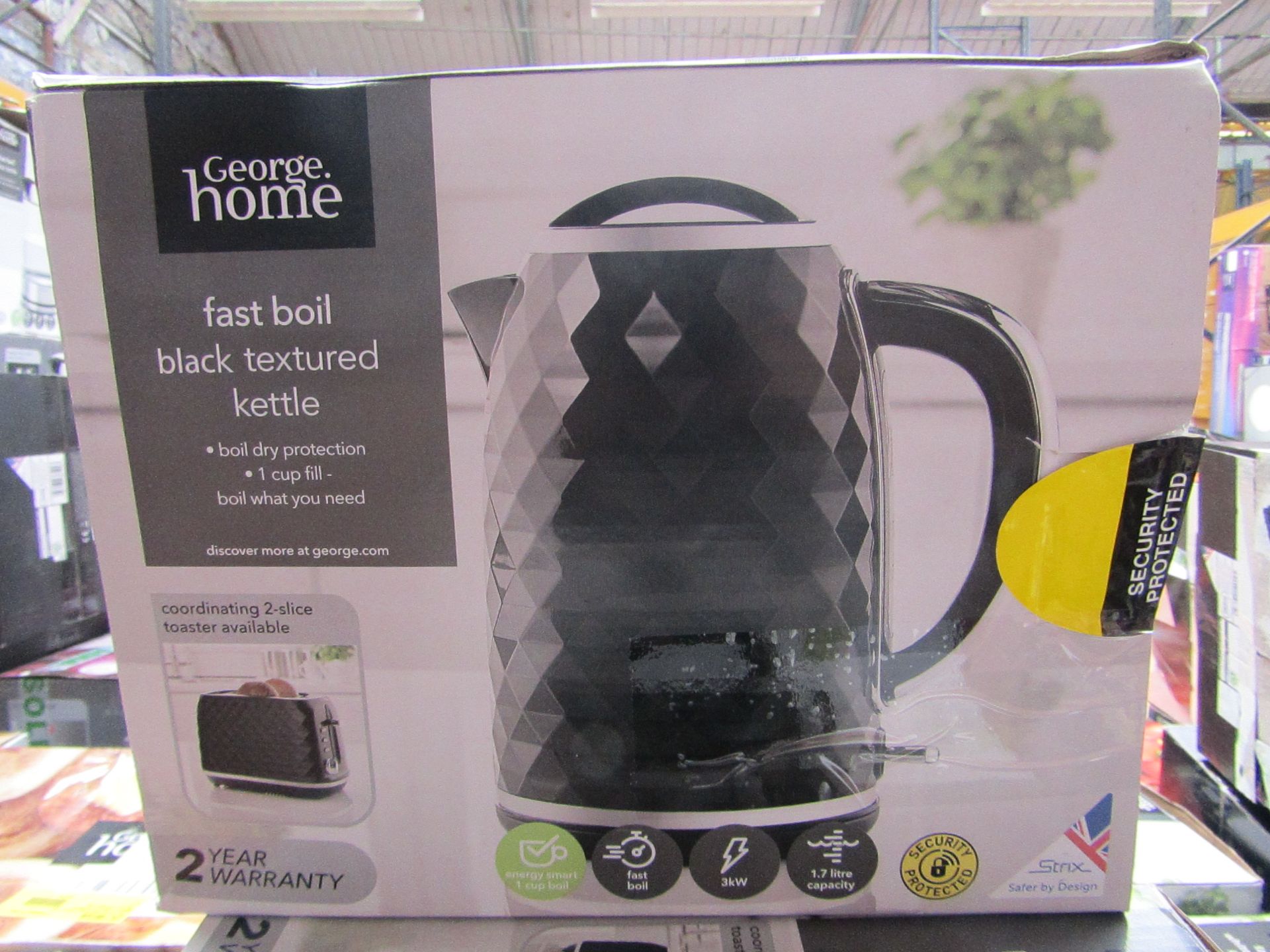 | 7X | 3KW FAST BOIL TEXTURED KETTLE, 1.7L | COLOUR MAY VARY | UNCHECKED & BOXED | NO ONLINE