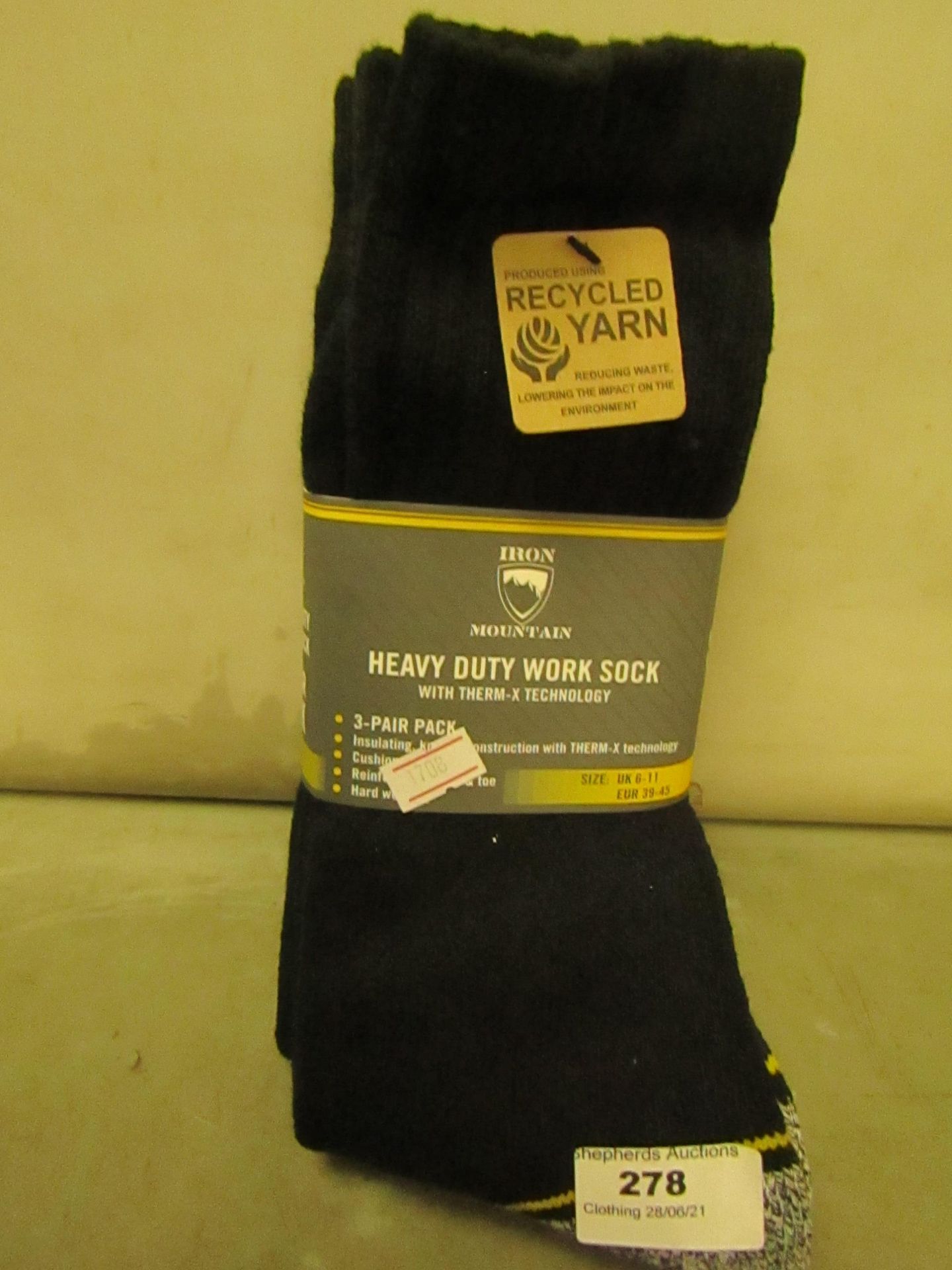 12 X Pairs of Heavy Duty Work Socks Size 6-11 New & Packaged